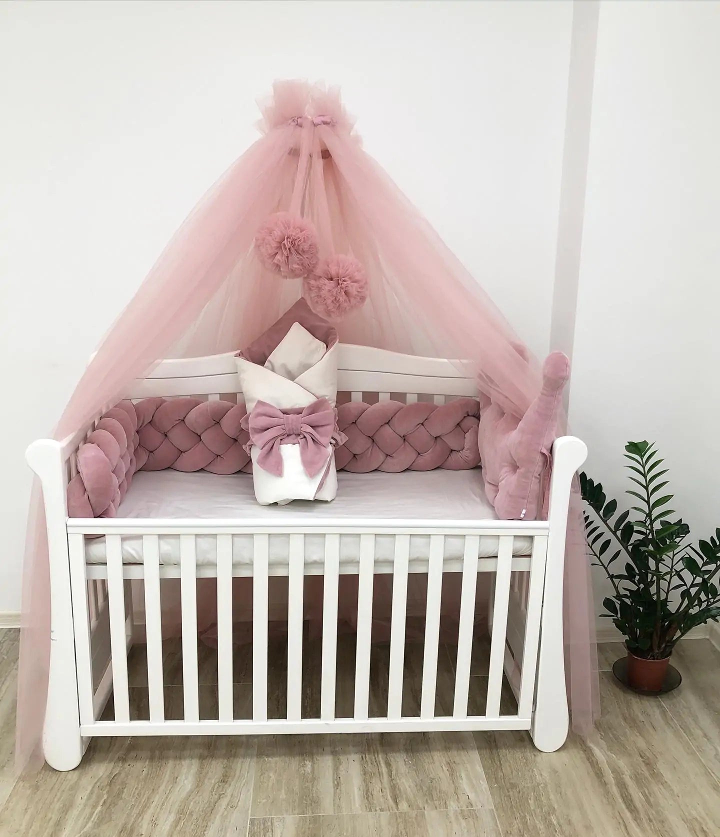 Crib Velor bedding set “Powder Rose” - Baby Bedding Worlds