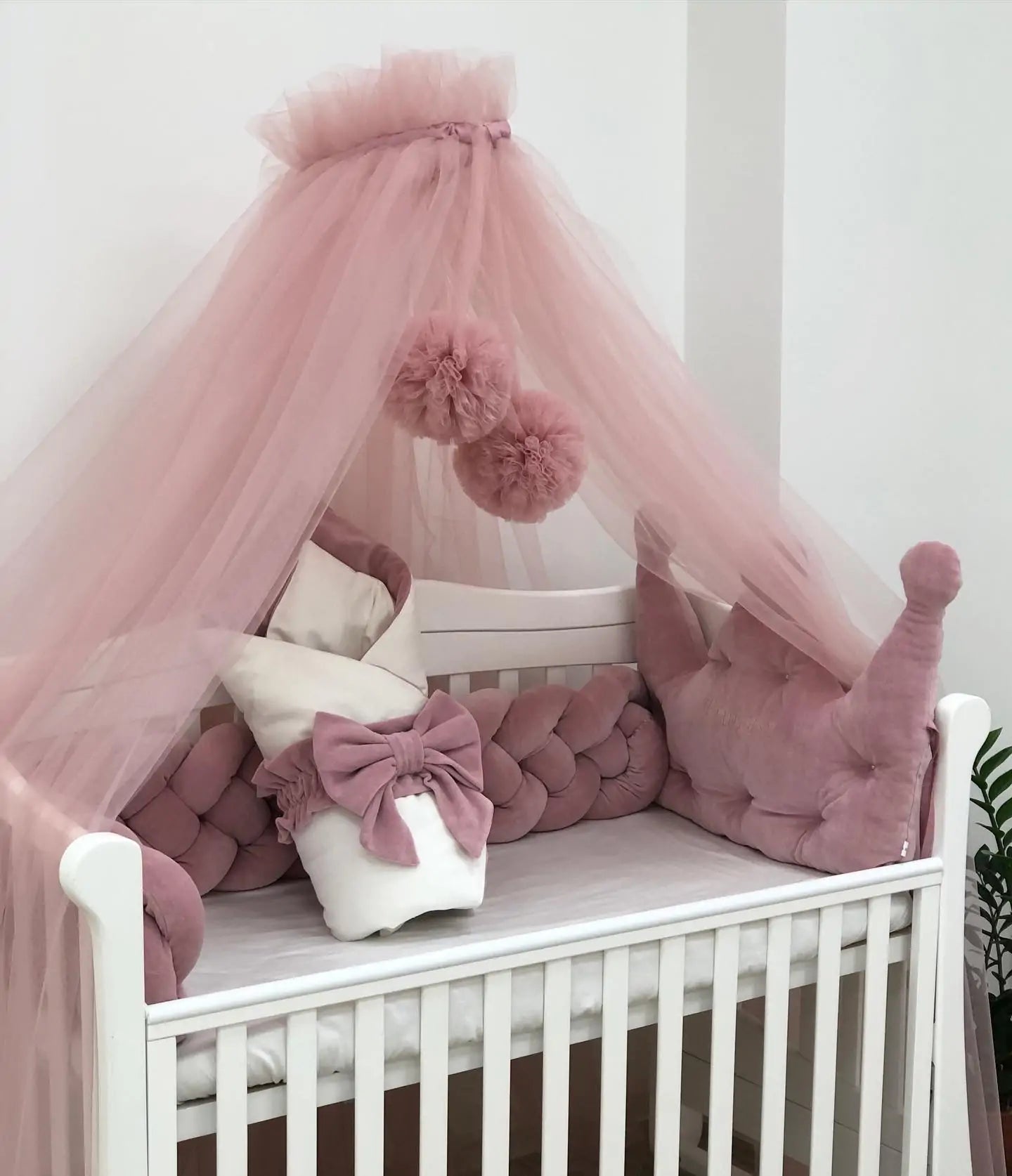 Crib Velor bedding set “Powder Rose” - Baby Bedding Worlds