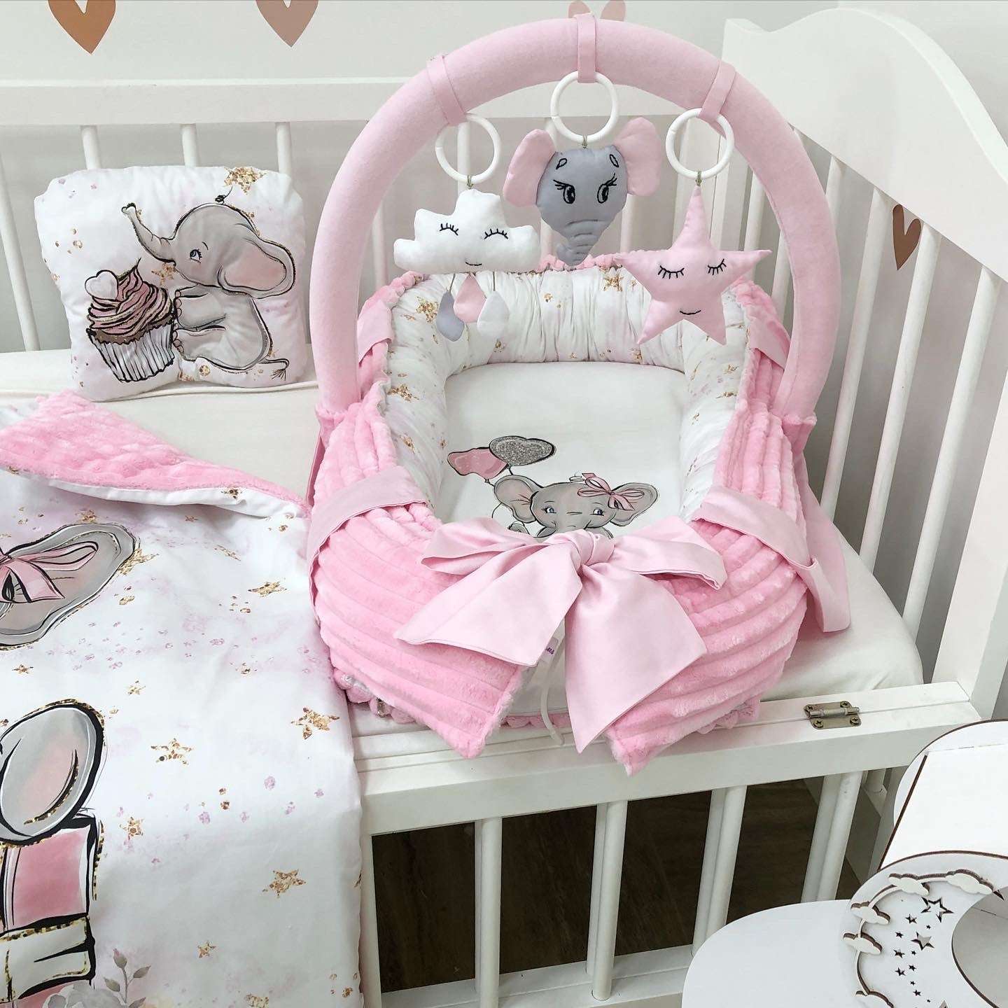 Baby nest set "Pink elephant" - Baby Bedding Worlds
