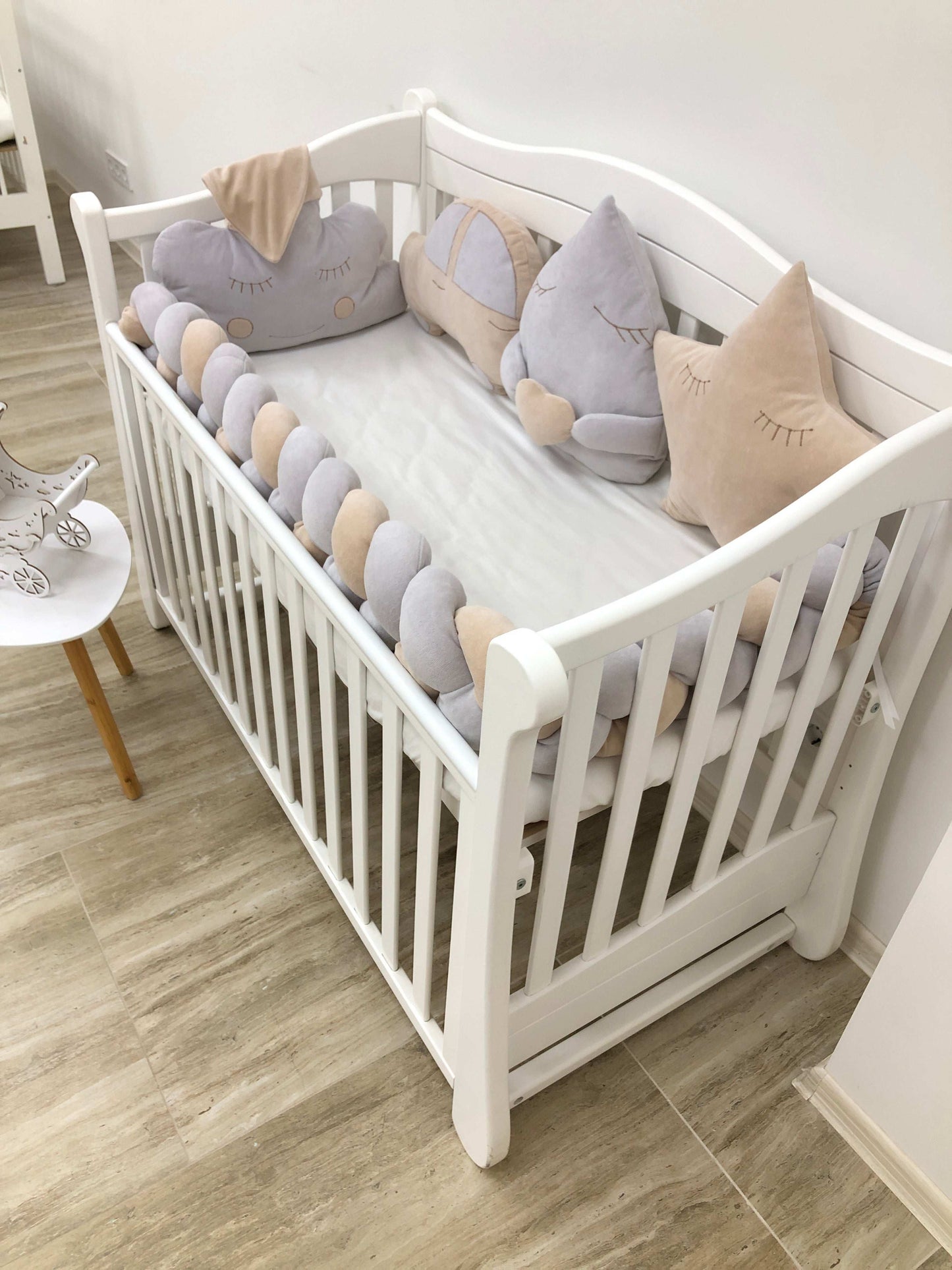 Crib set "Brown car and grey cloud" - Baby Bedding Worlds