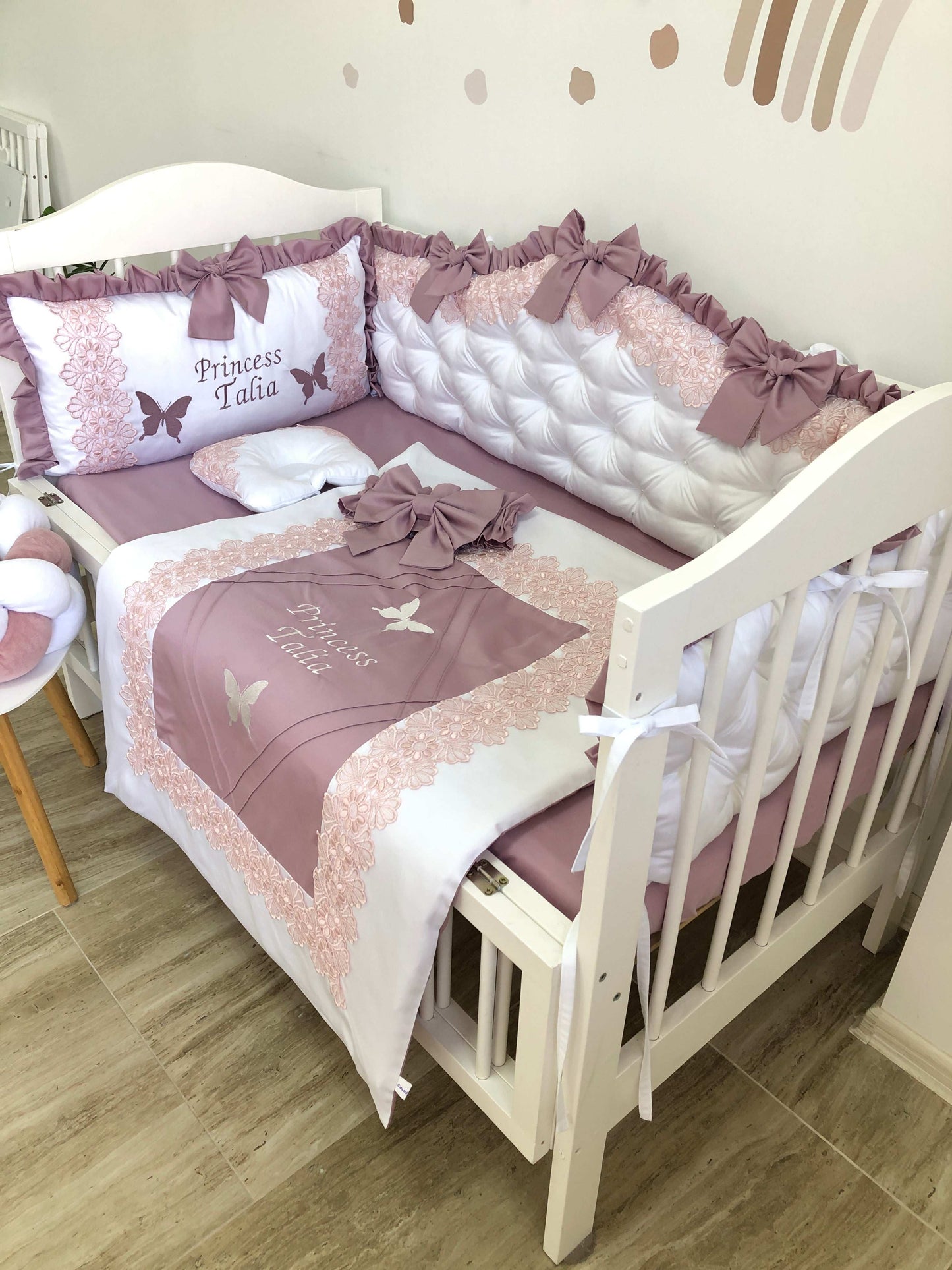 Crib bedding set "Lilac royal" - Baby Bedding Worlds