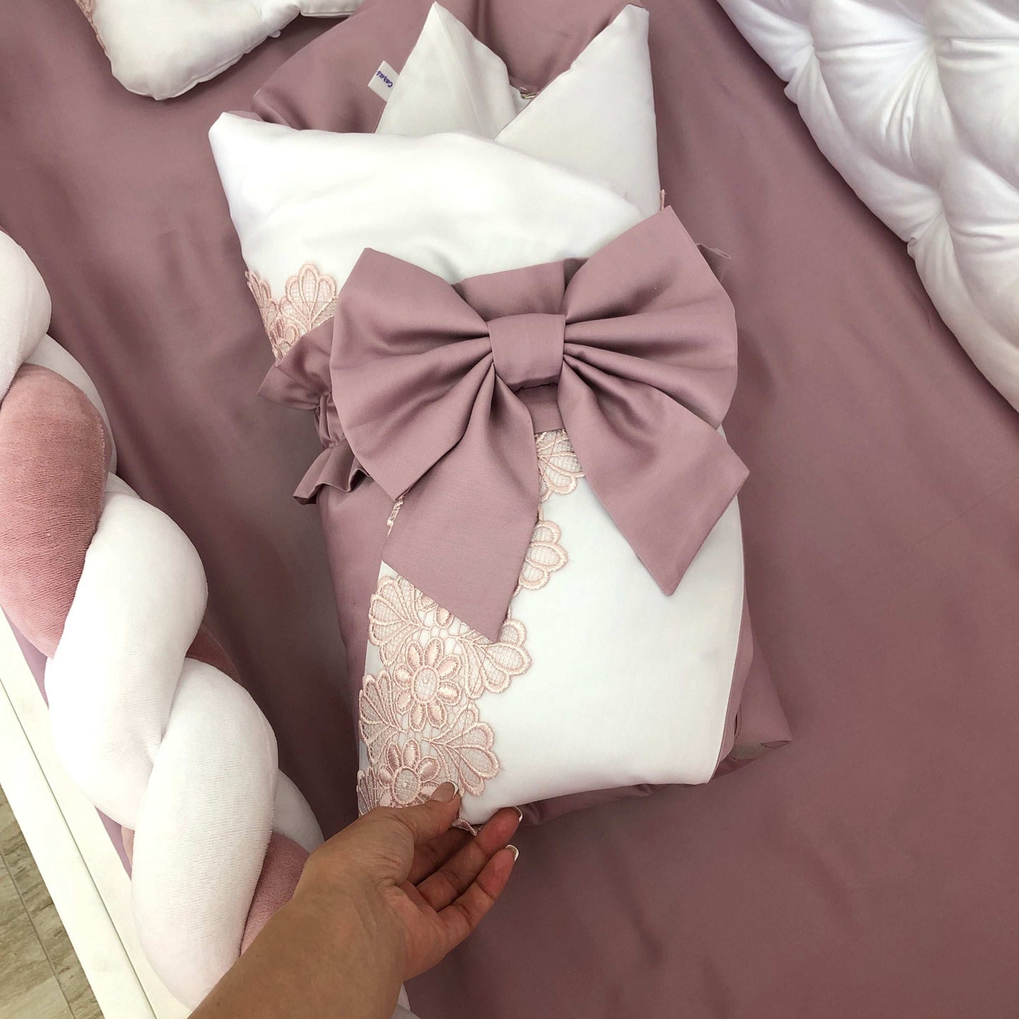 Crib bedding set "Lilac royal" - Baby Bedding Worlds