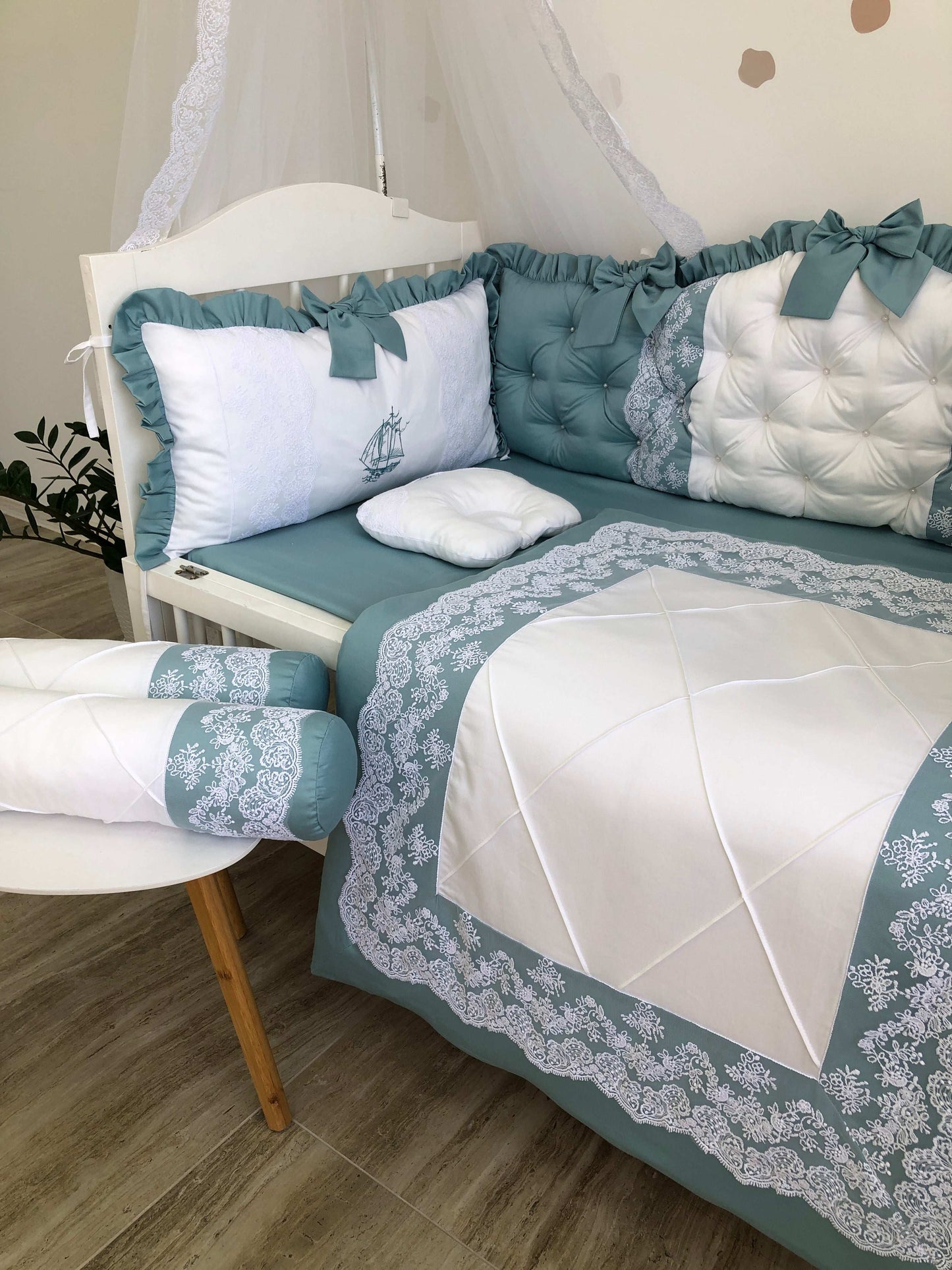 Crib Bumper Set "Sage royal" - Baby Bedding Worlds