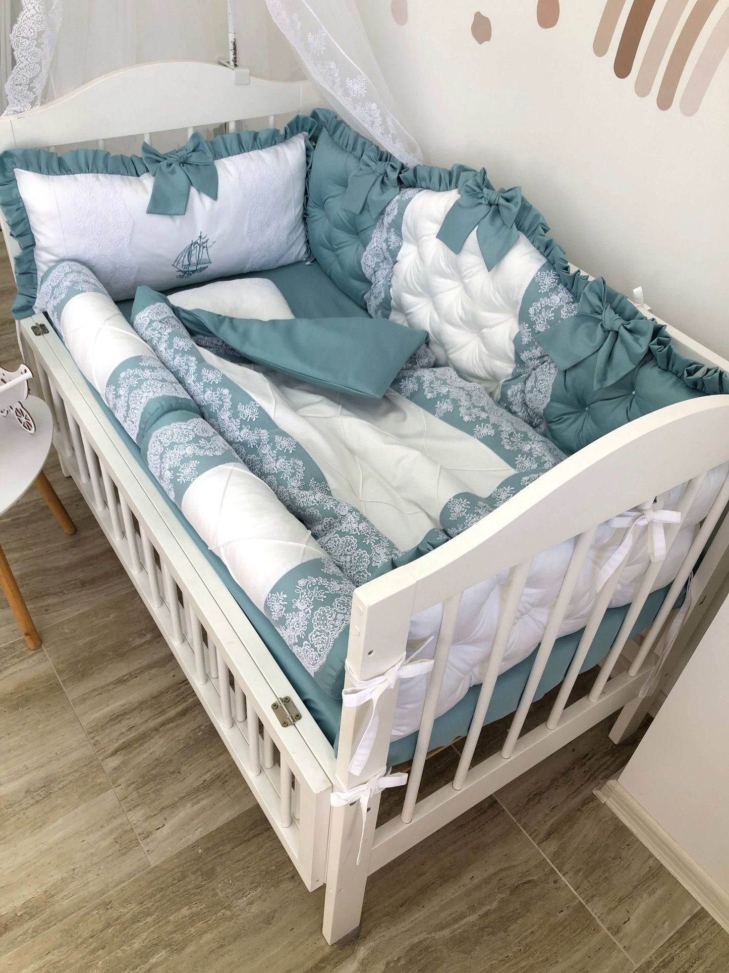 Crib Bumper Set "Sage royal" - Baby Bedding Worlds