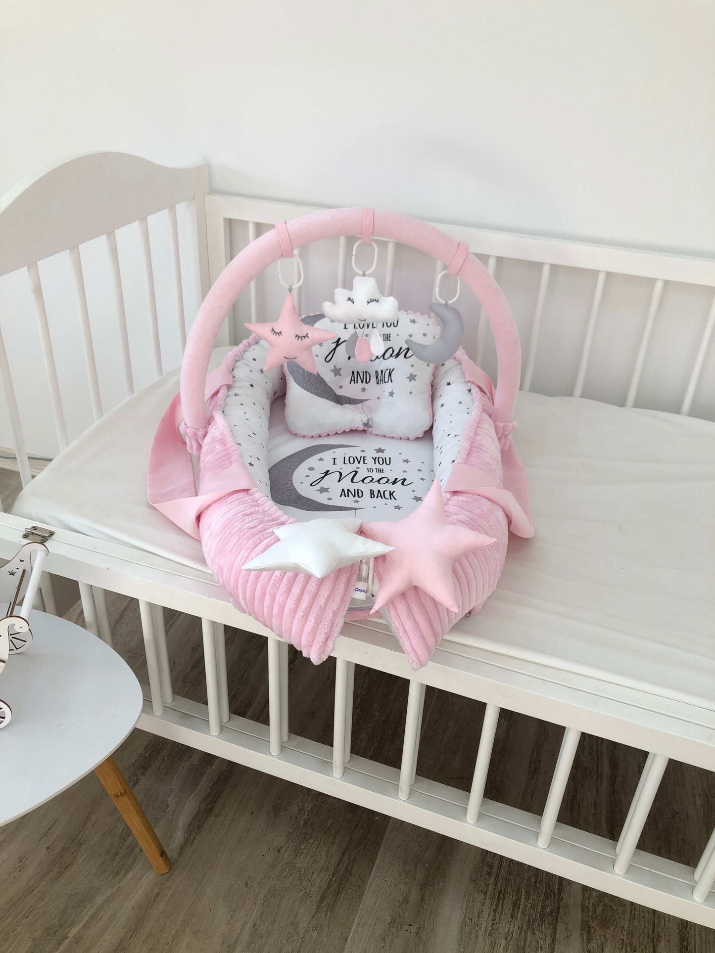 Baby Nest "Pink Moon" - Baby Bedding Worlds