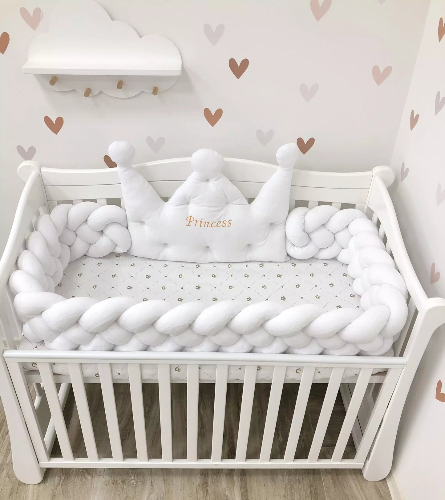 White baby bedding set - Crib bumper “Crown and braided” - Baby Bedding Worlds