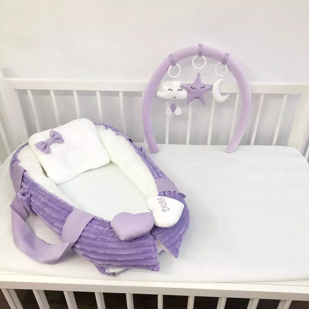 Baby nest “Purple and white” - Baby Bedding Worlds