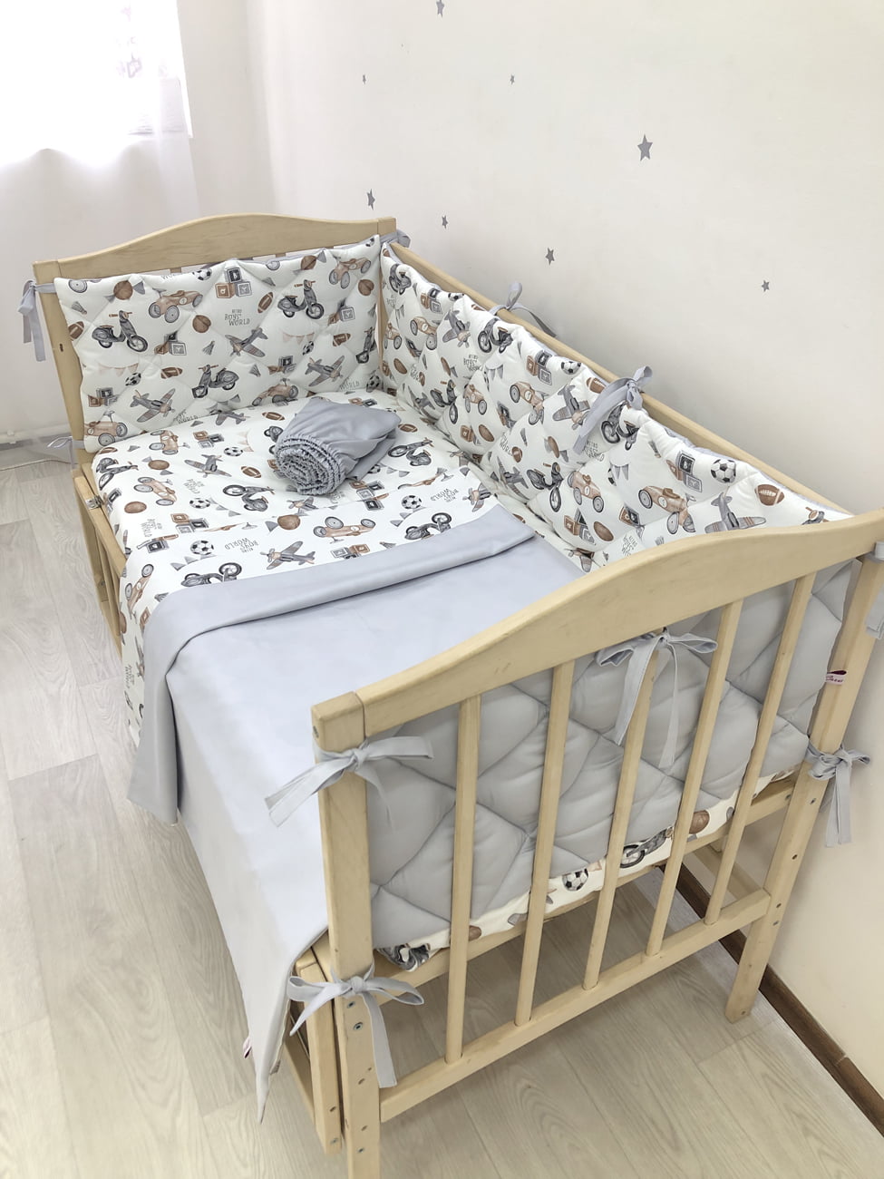 Crib set “Retro cars” - Baby Bedding Worlds
