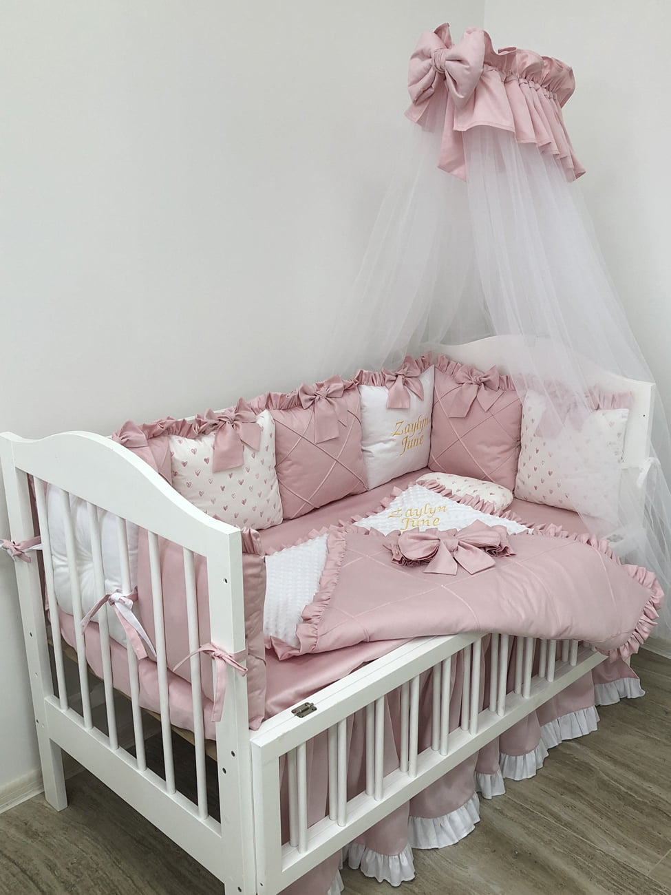 Crib Bedding set “Powdery pink“ - Baby Bedding Worlds