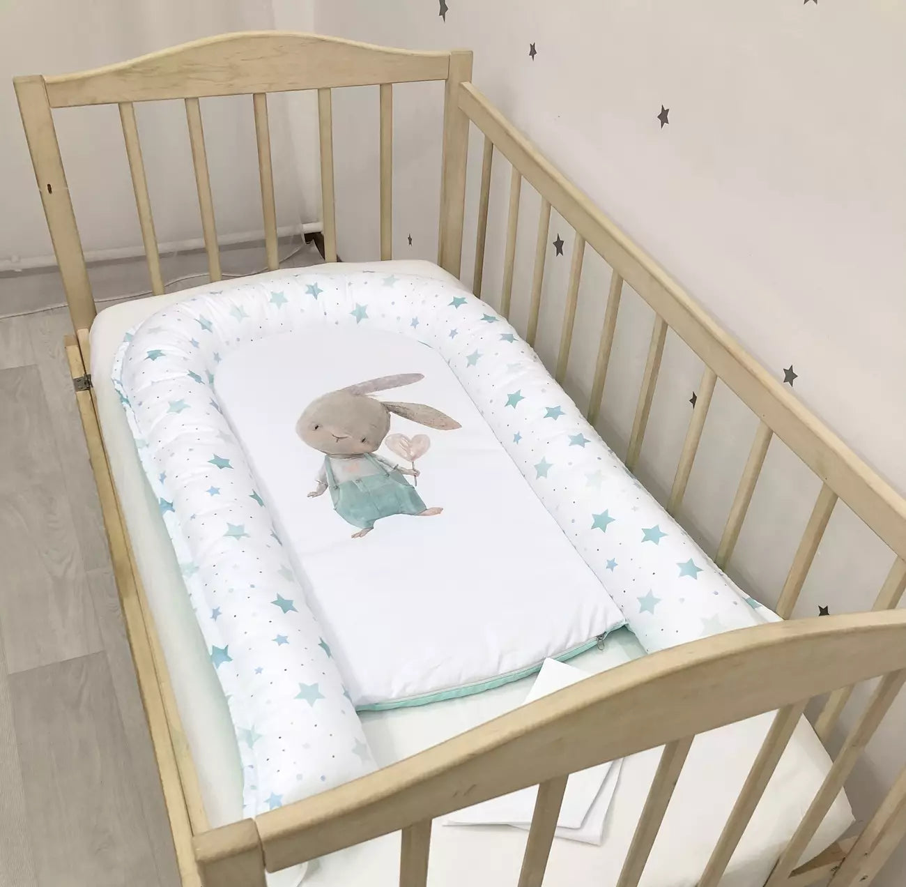 Baby Nest “Mint bunny” - Baby Bedding Worlds