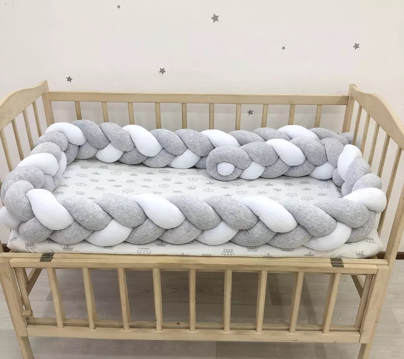 Gray white knot cradle decor - Baby Bedding Worlds