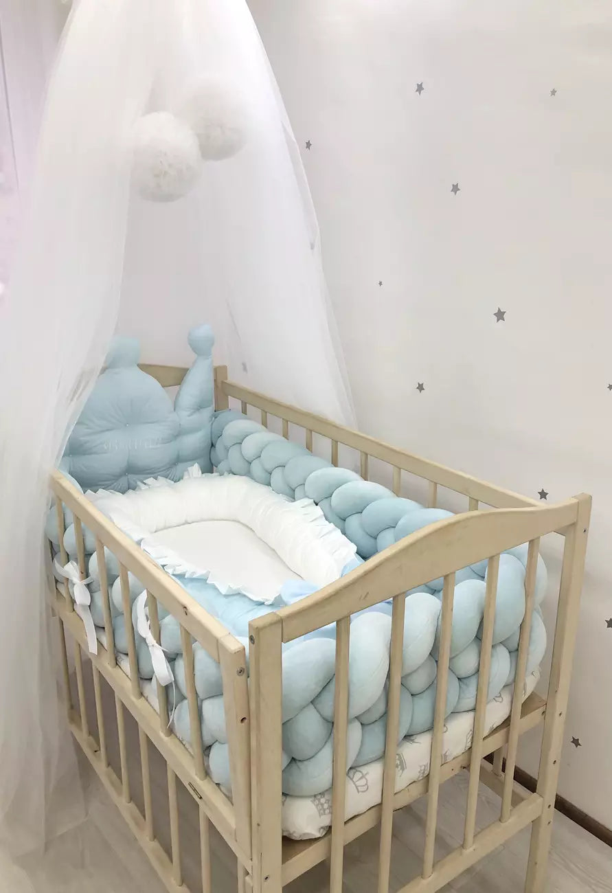 Blue baby bedding with baby nest and canopy - Baby Bedding Worlds