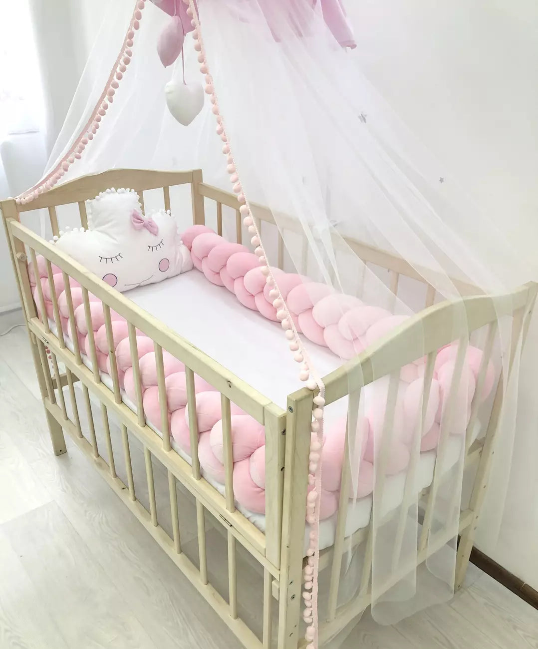 Snuggle crib bedding in pink white color for newborns girls - Baby Bedding Worlds