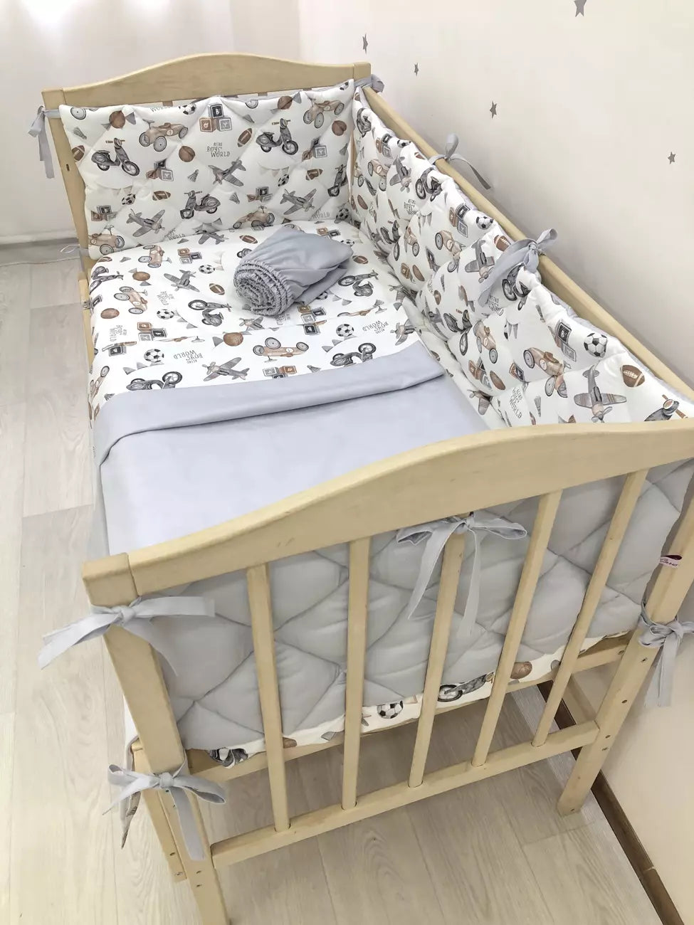 Crib set “Retro cars” - Baby Bedding Worlds