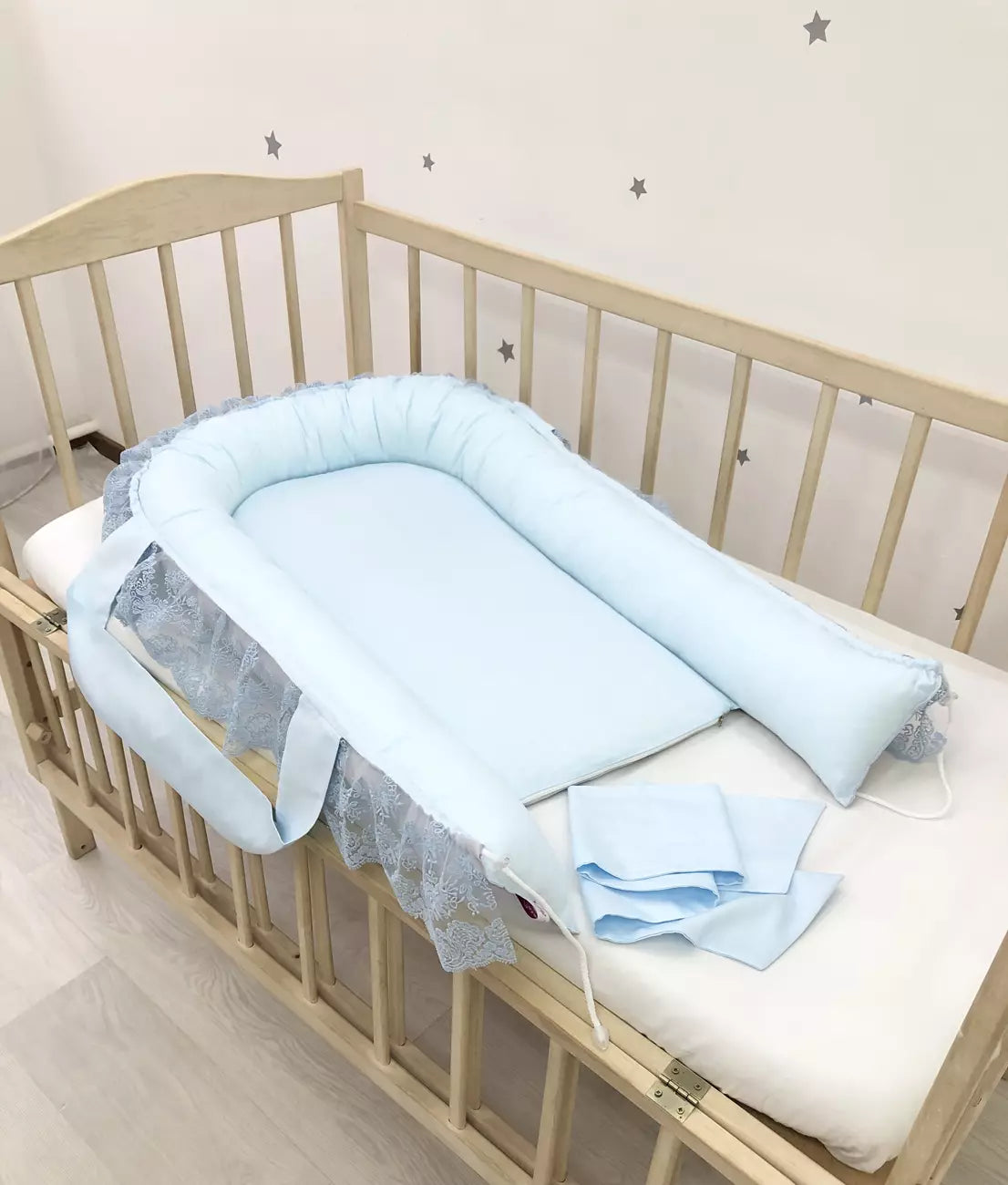Baby Nest “Blue lace” - Baby Bedding Worlds
