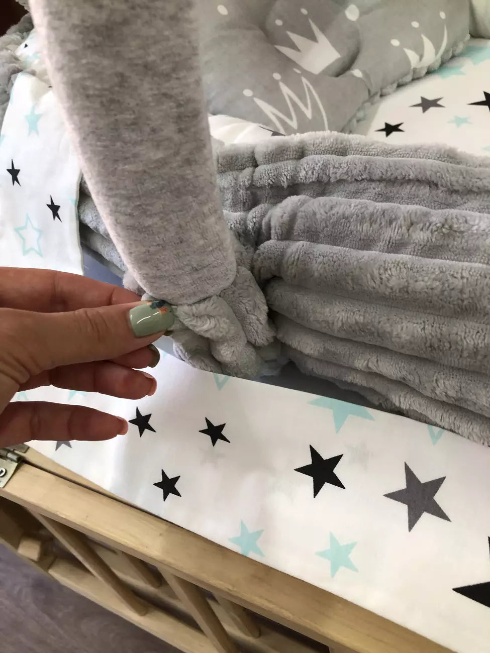 Baby nest “blue stars” - Baby Bedding Worlds