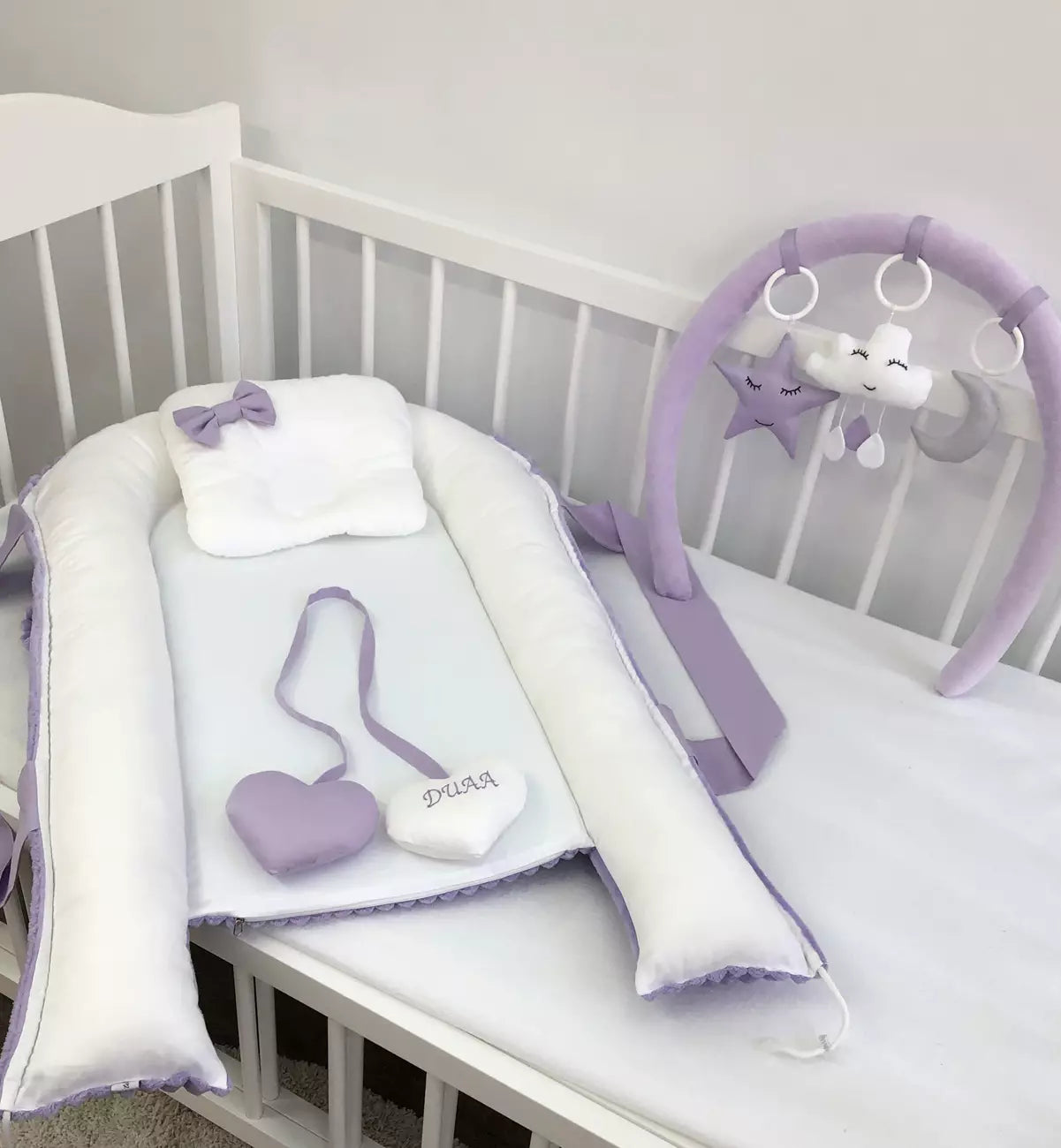 Baby nest “Purple and white” - Baby Bedding Worlds