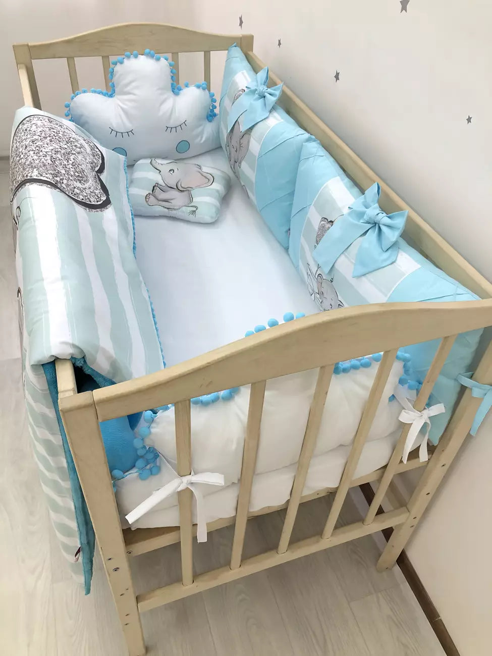 Crib set “Azure elephant” - Baby Bedding Worlds
