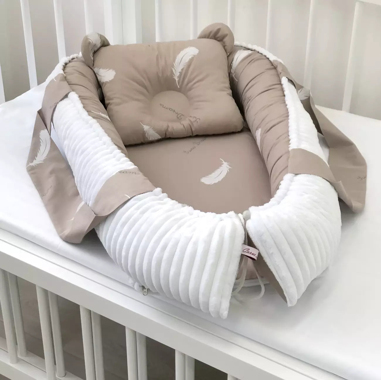 Baby Nest “Neutral” - Baby Bedding Worlds