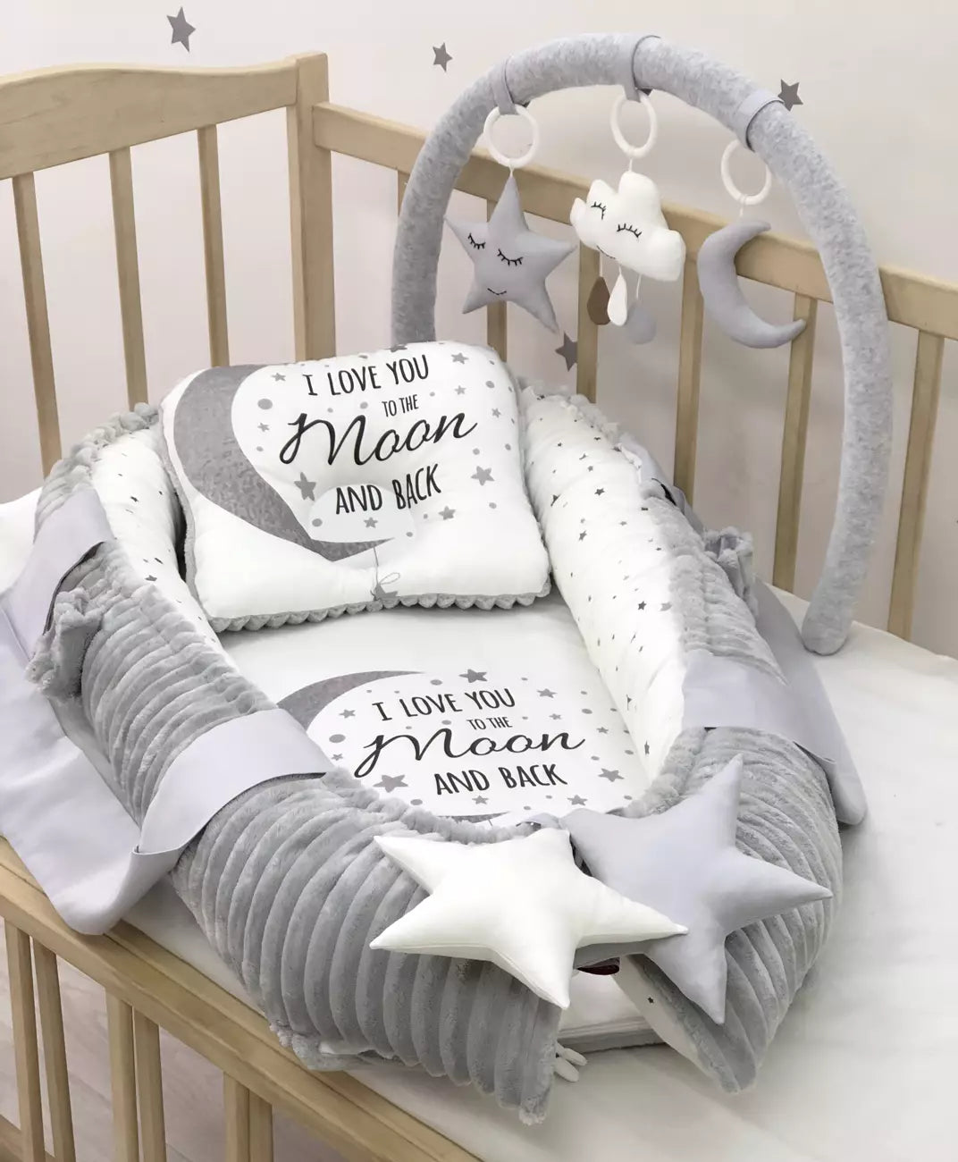 Baby nest “Grey moon” - Baby Bedding Worlds