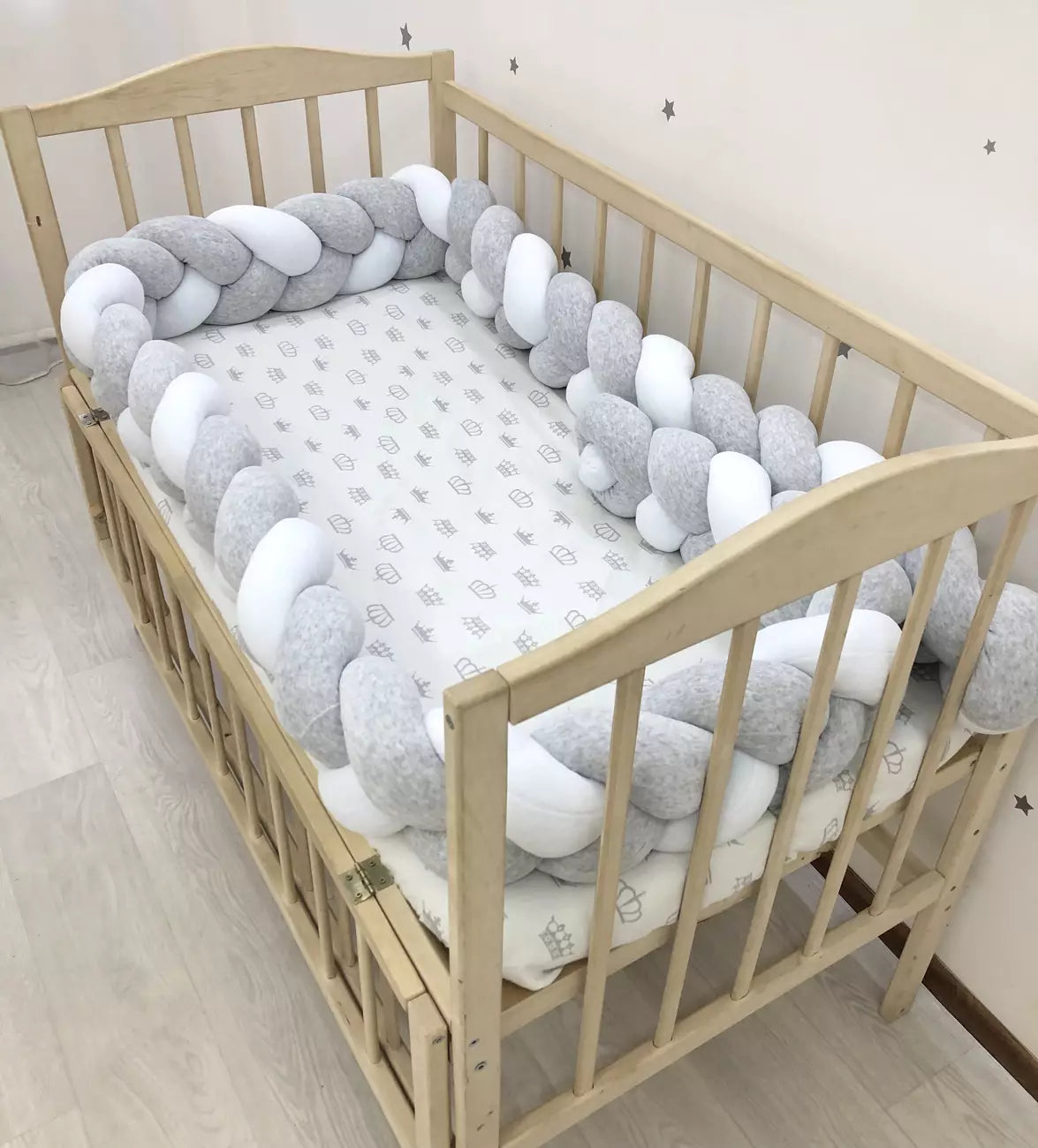 Gray white knot cradle decor - Baby Bedding Worlds
