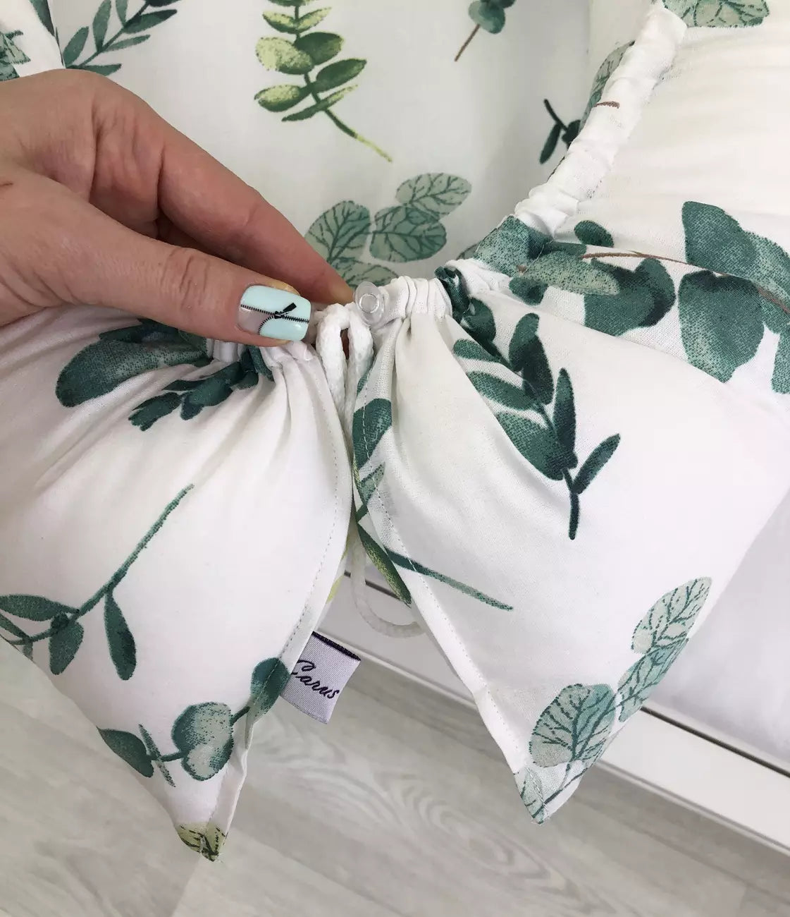 Baby nest “green leaves” - Baby Bedding Worlds