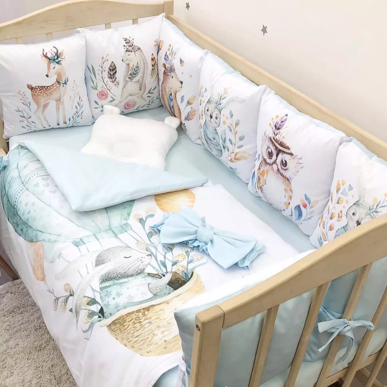 Crib set ”Fairytale animals pattern” - Baby Bedding Worlds