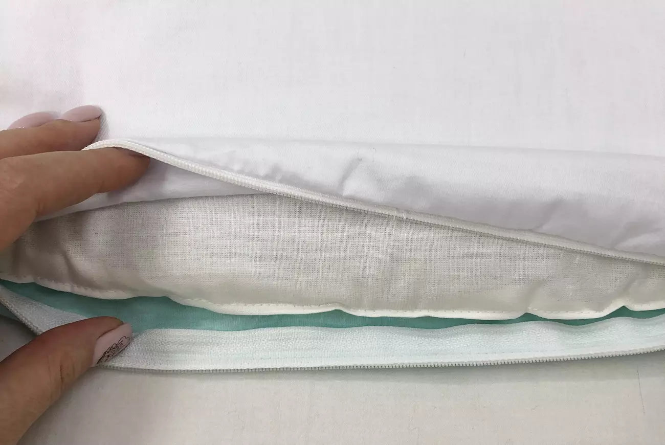 Baby Nest “Mint bunny” - Baby Bedding Worlds