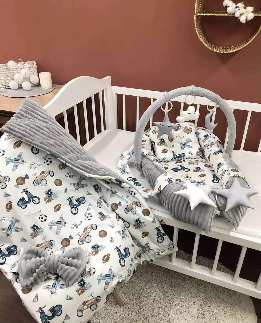 Baby Nest and Blanket in retro style - Baby Bedding Worlds