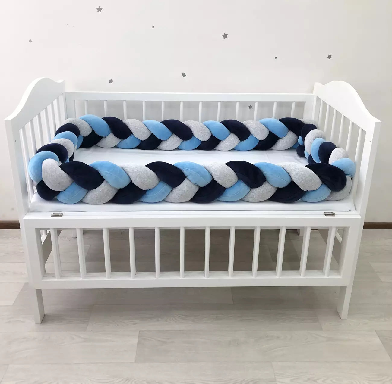Braided bumper cot. 3-strand knot bumper for the cradle - Baby Bedding Worlds