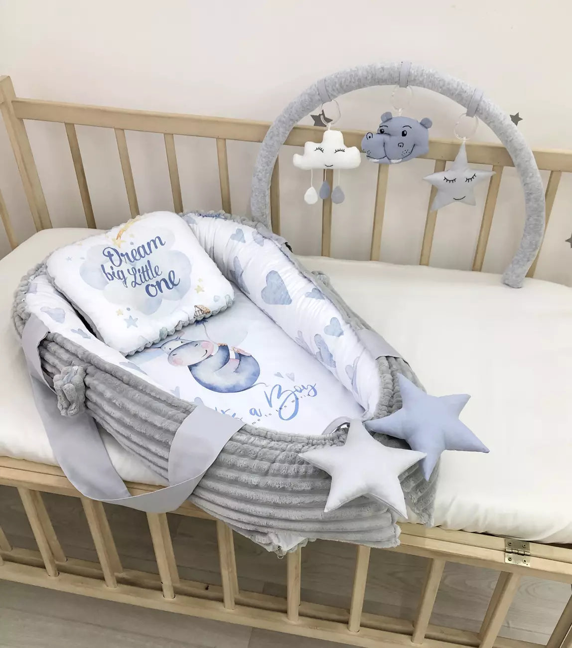 Baby Nest “Hippo gray” - Baby Bedding Worlds