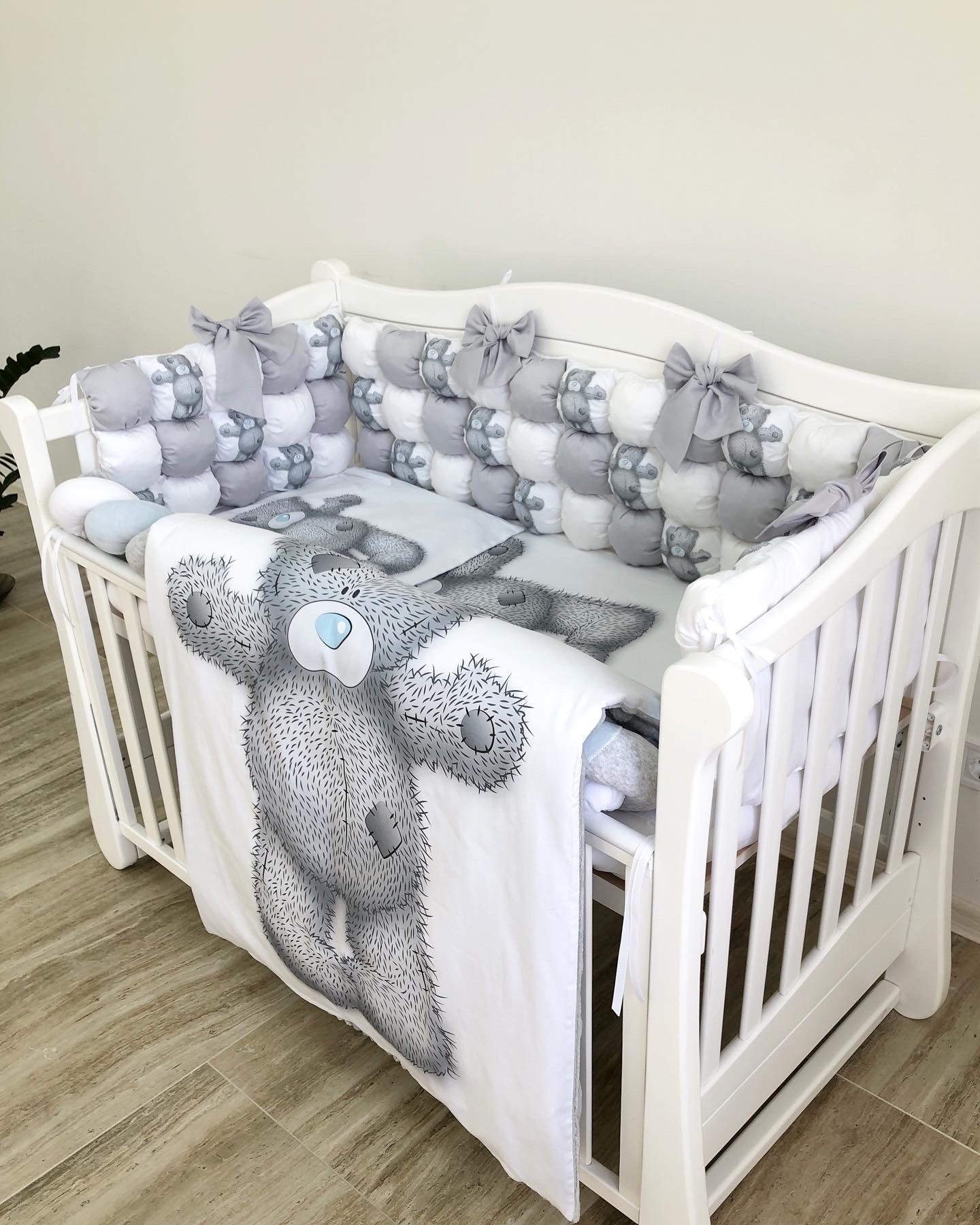 Bubble bumper baby bedding set "Grey Teddy"