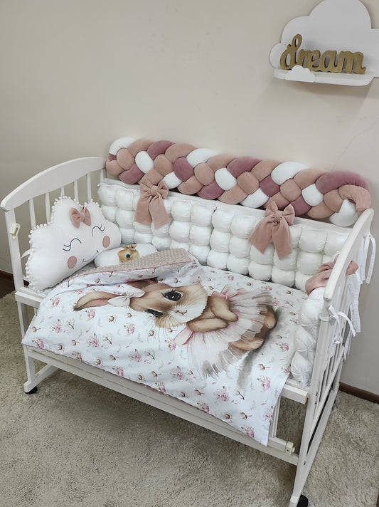 8-teiliges Luxus-Babybettwäsche-Set „Gentle Bunny“
