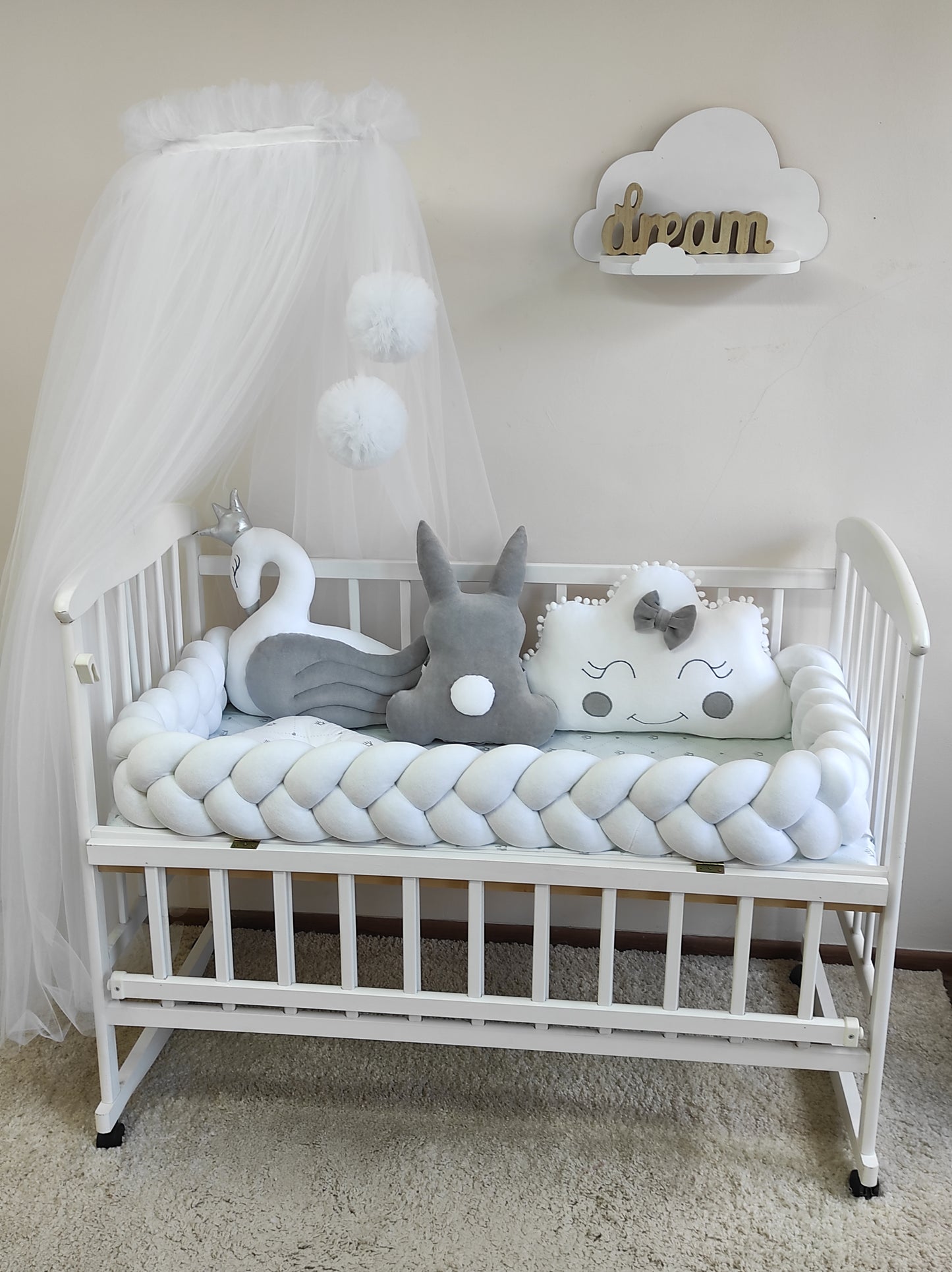 "The White Swan & Snowy Dreams" 10-Piece Minimalist Suite