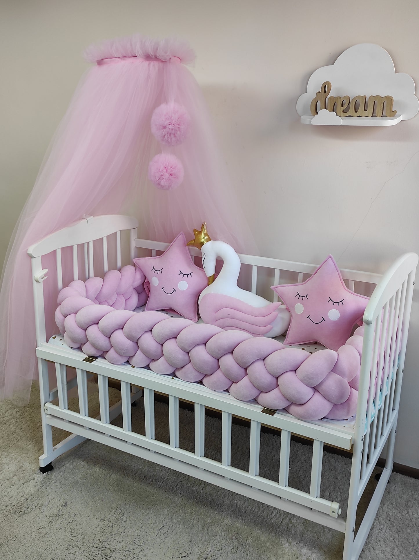 "The Golden Heart Swan" 9-Piece Royal Nursery Suite