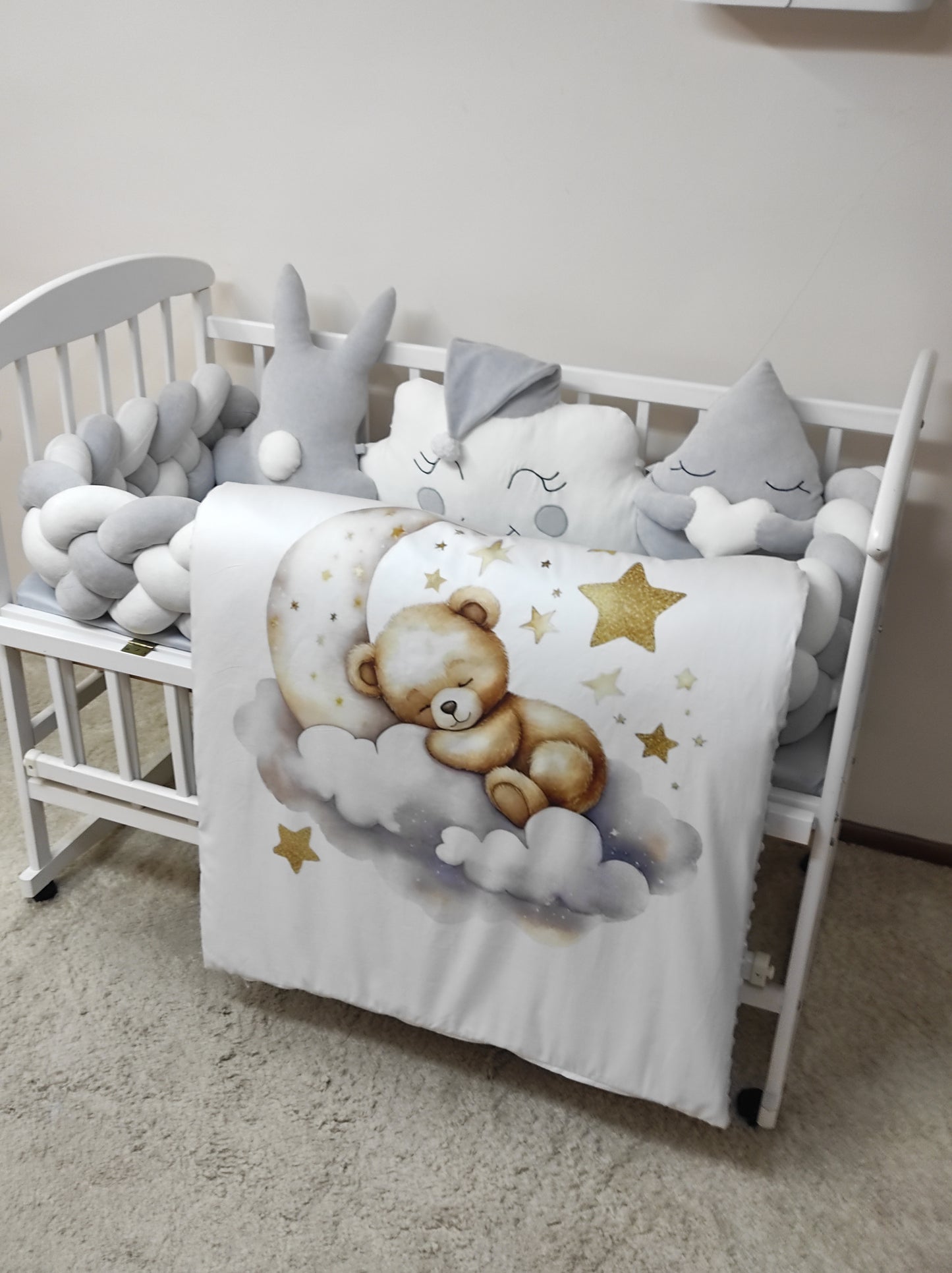 Moonlight Bear: Minimalist Style & Superior Safety