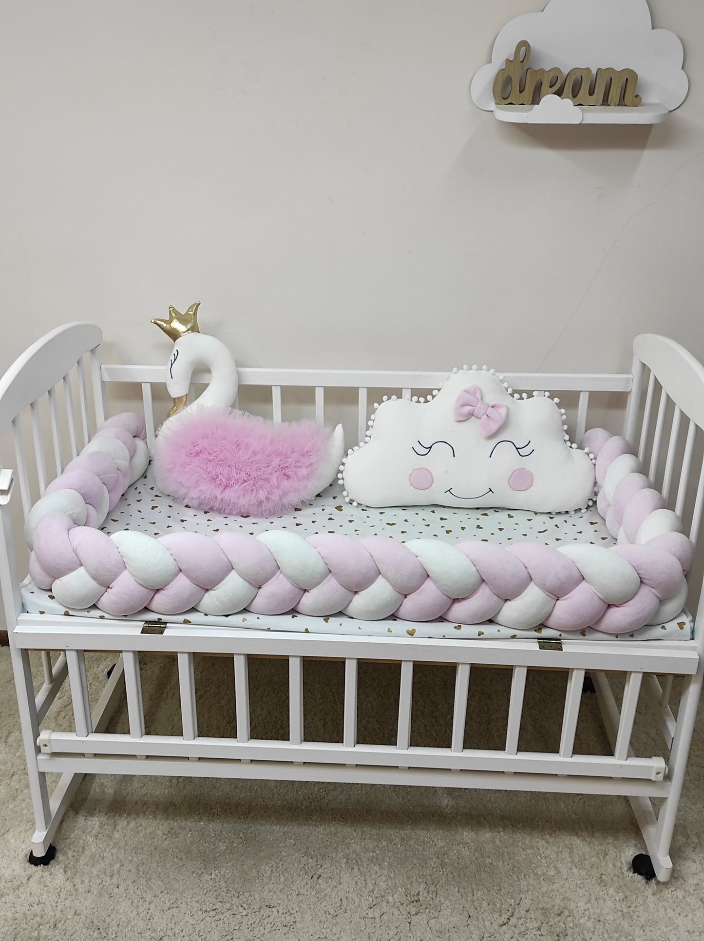 Soft Swan Dream Crib Set