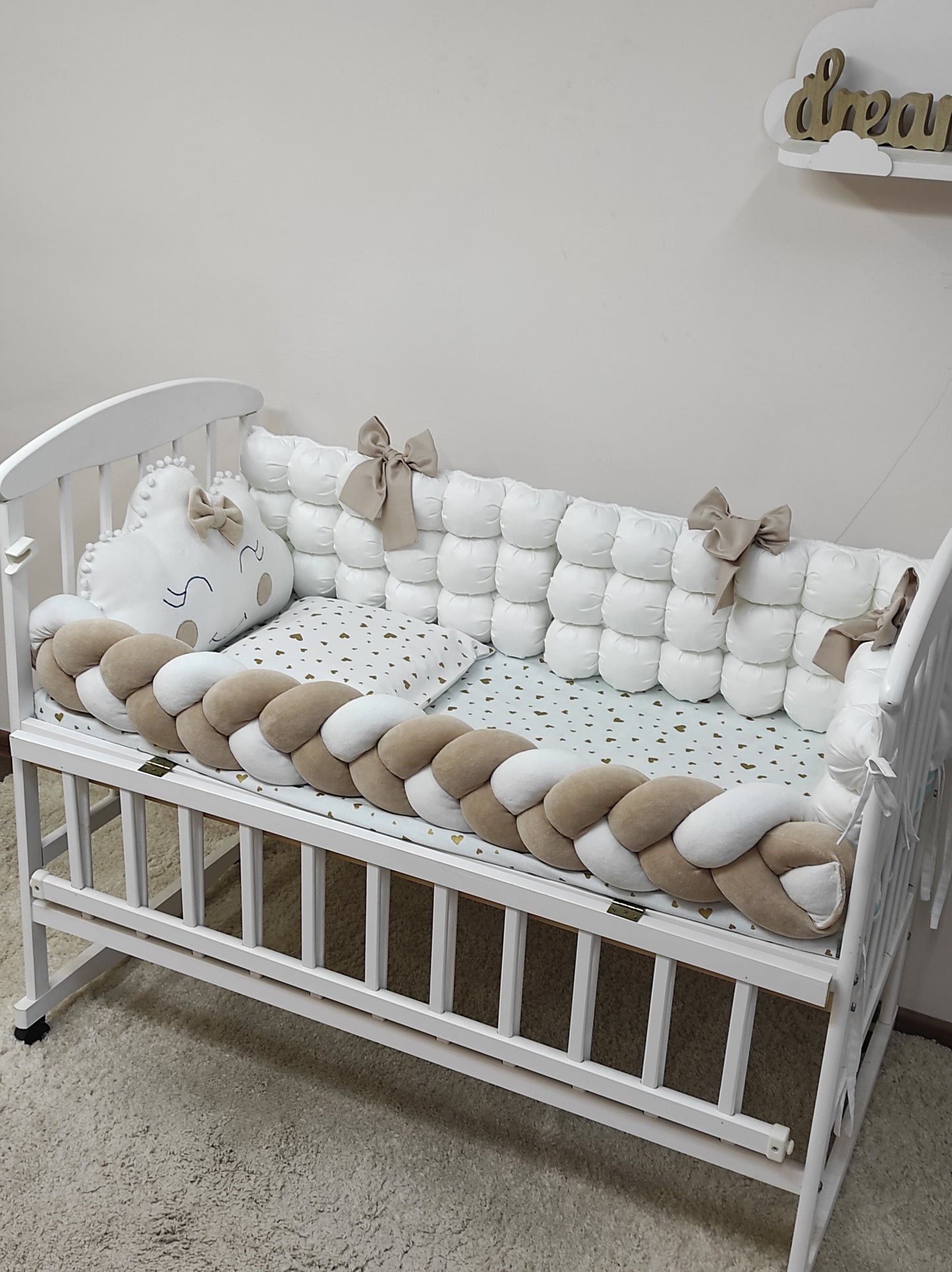 Golden Heart Cloud Crib Set