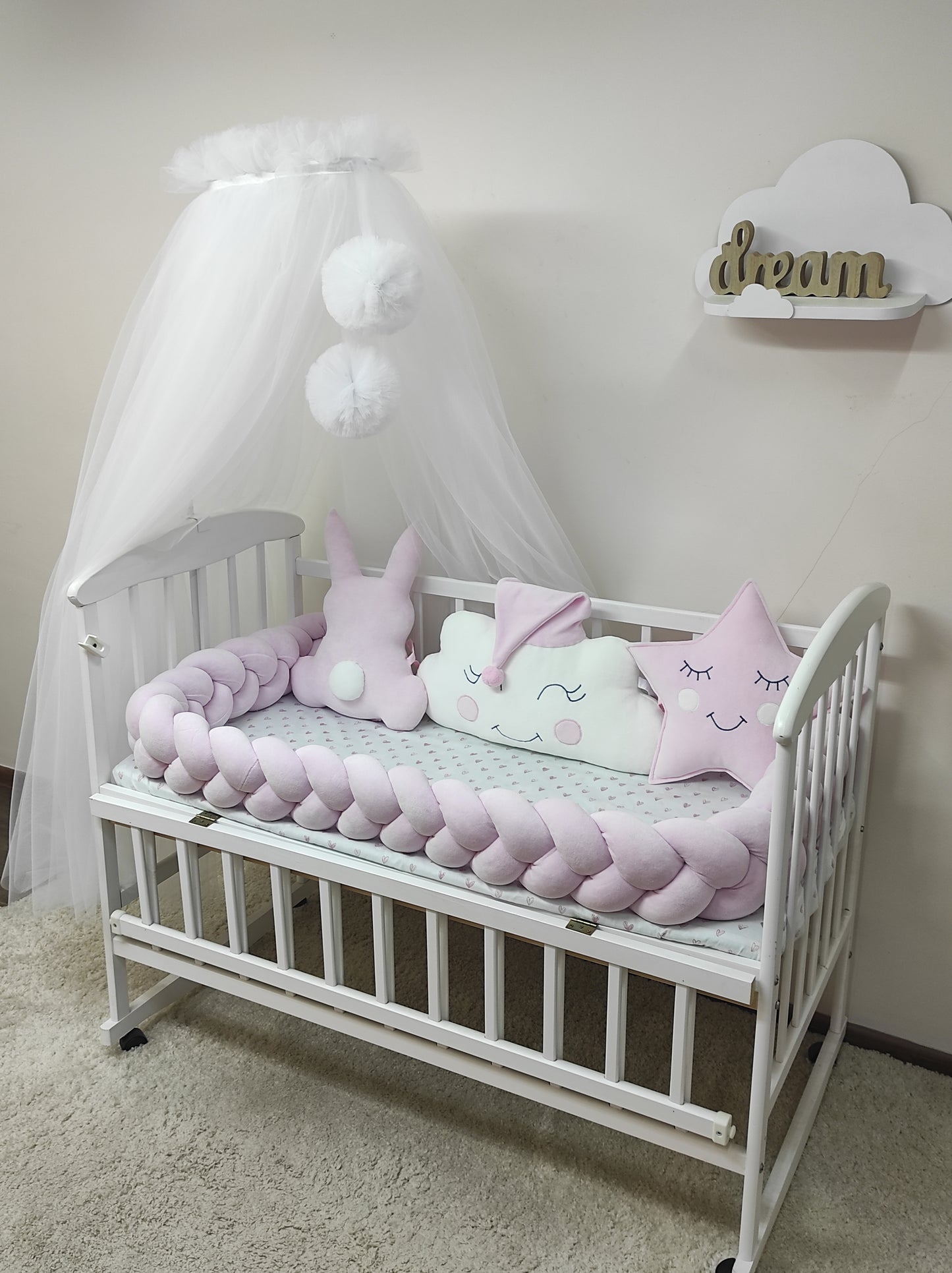Bear in the Air: Classic Elegance & Chocolate Comfort