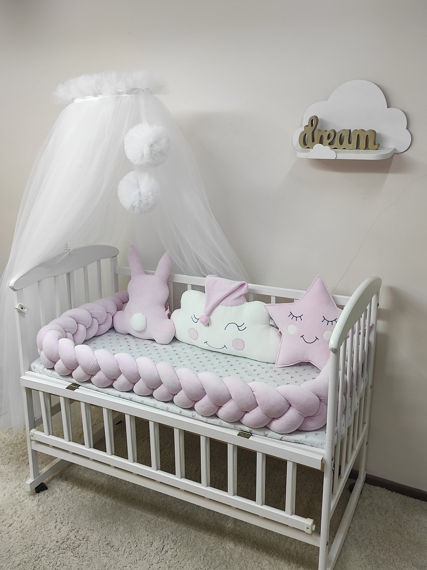 Bear in the Air: Classic Elegance & Chocolate Comfort