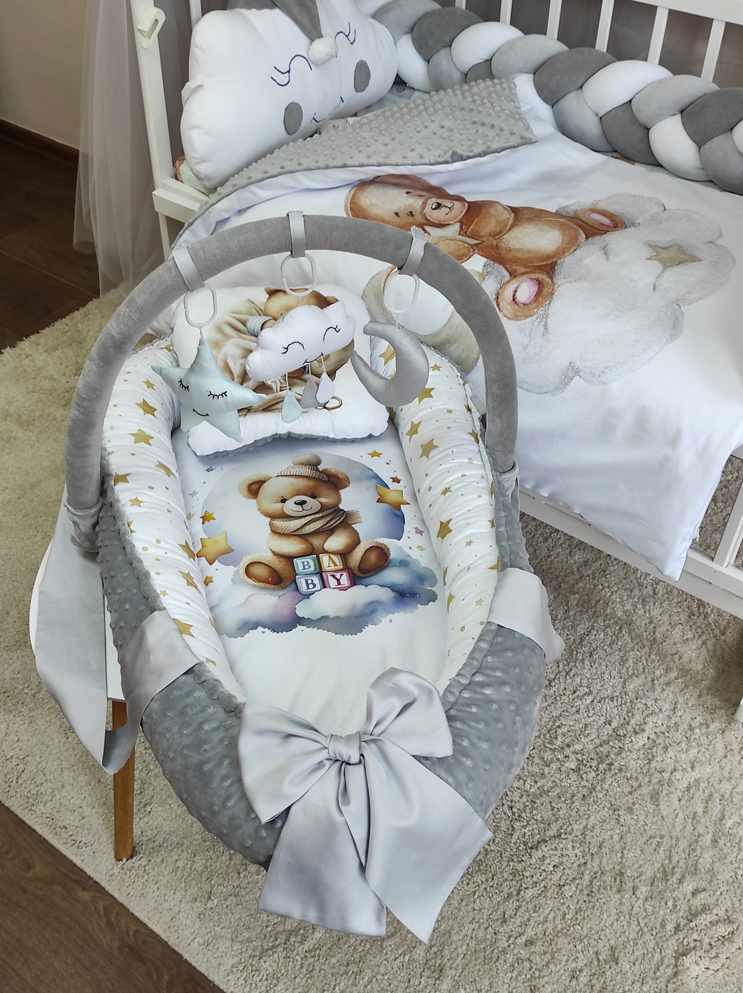 Sleepy Bear: Minimalist Style & Cloud-Like Comfort