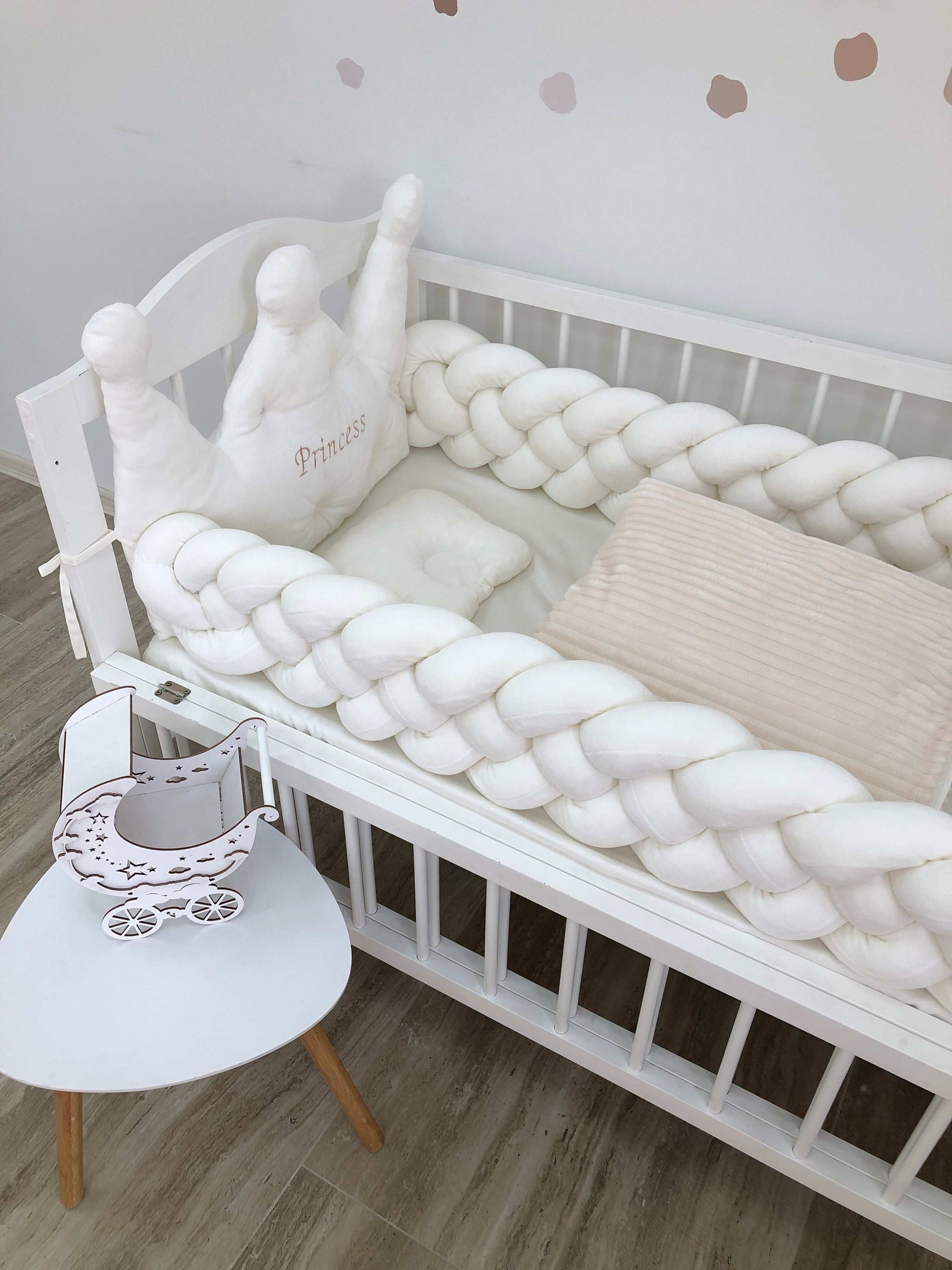 Crib set "Milk Crown" - Baby Bedding Worlds
