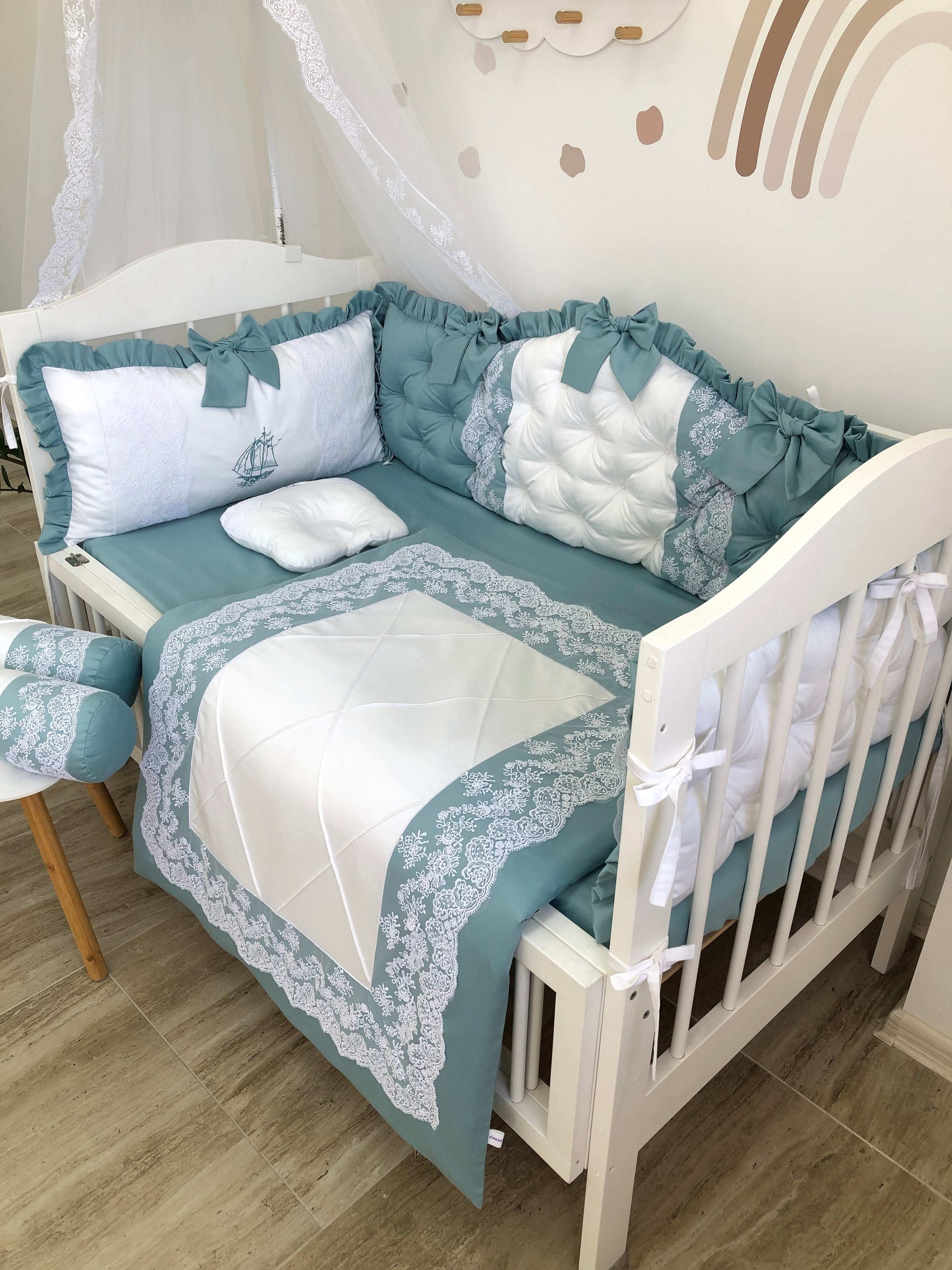 Crib Bumper Set "Sage royal" - Baby Bedding Worlds