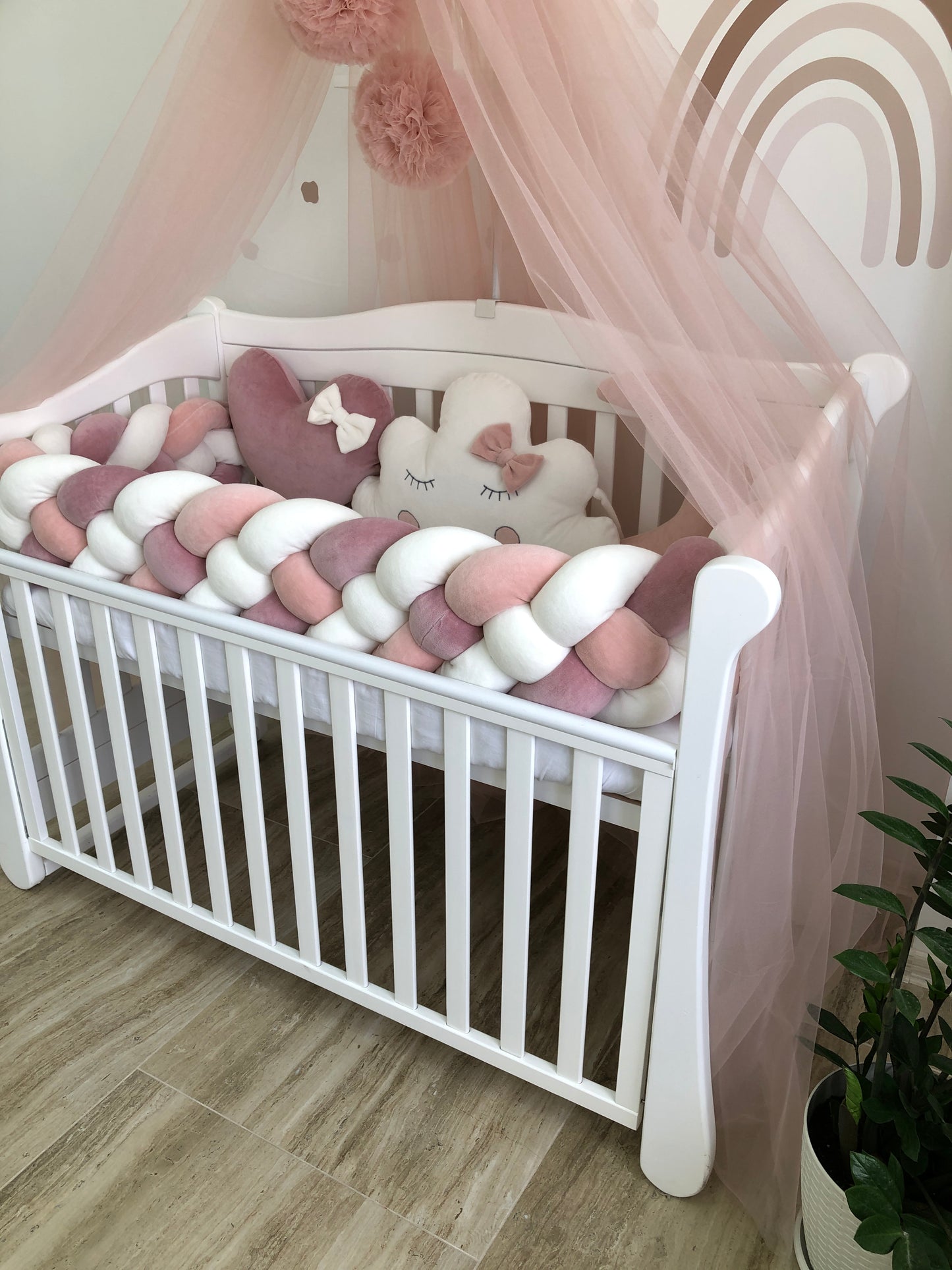 Crib bedding set "Powder cloud"