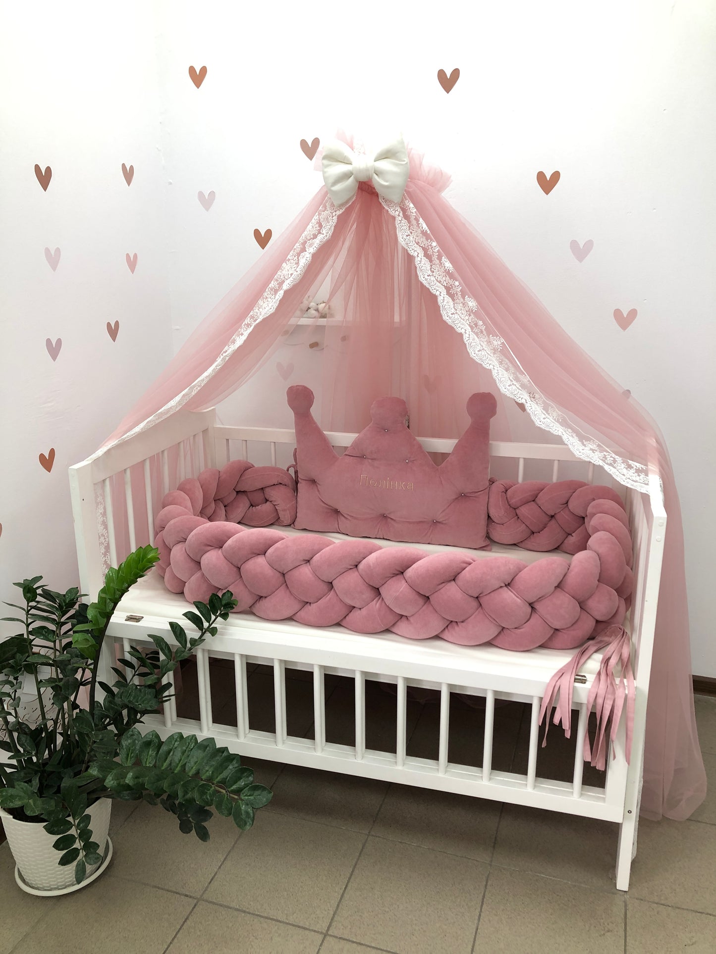 Powder Rose: Royal Comfort & Velour Luxury