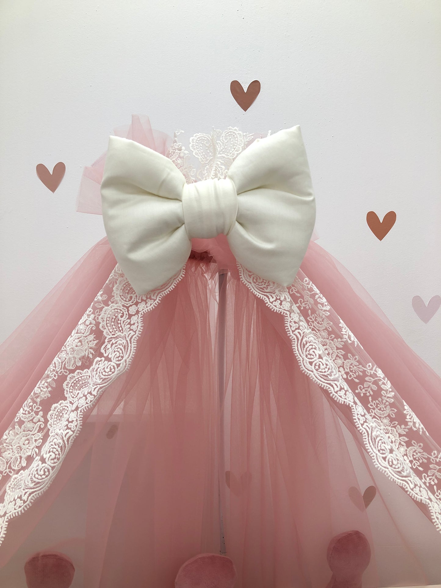 Powder Rose: Royal Comfort & Velour Luxury