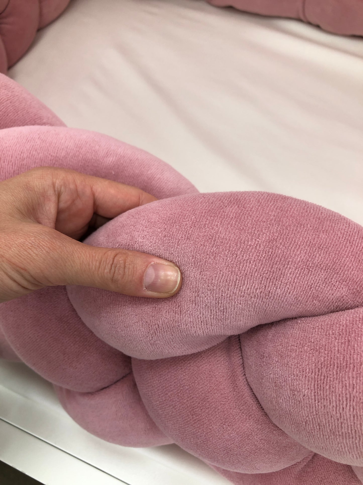 Powder Rose: Royal Comfort & Velour Luxury