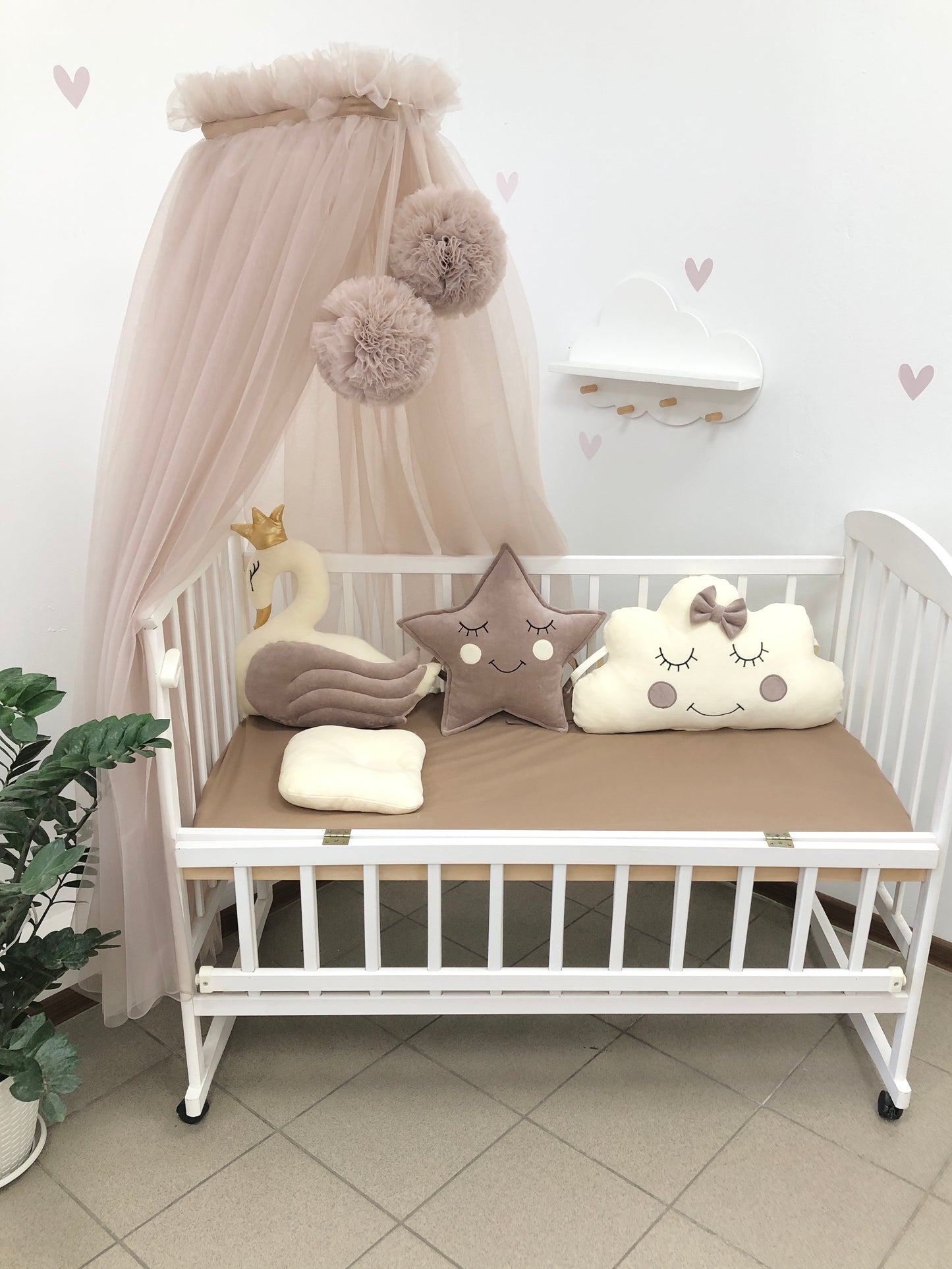 Royal Beige: Aristokratischer Komfort & Velours-Luxus