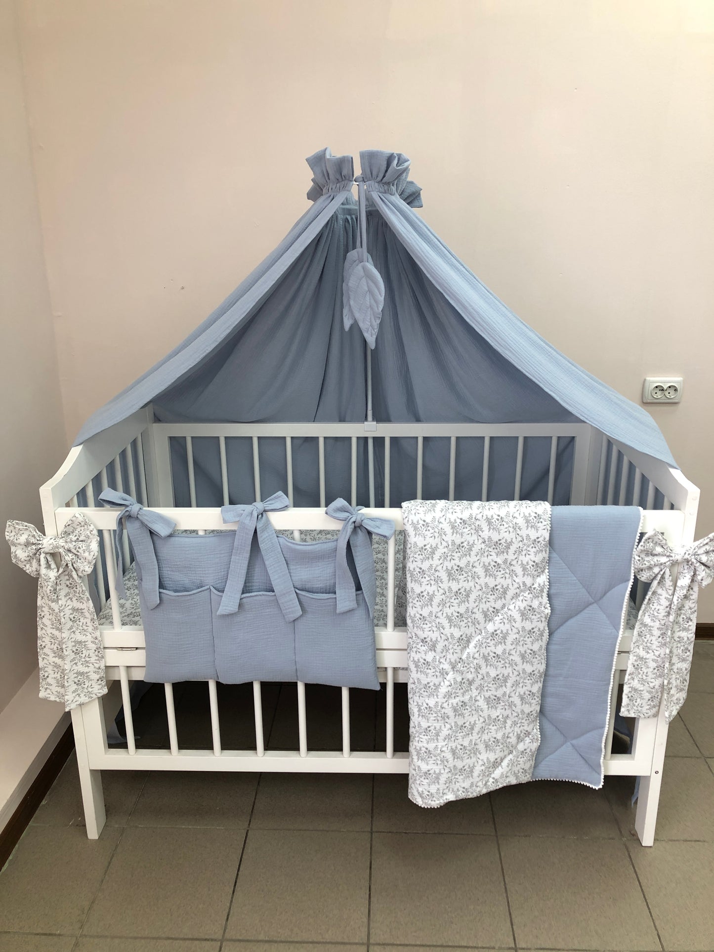 Blue Muslin Crib Bedding Set with Leaf Canopy, Reversible Quilt & Diaper Organizer