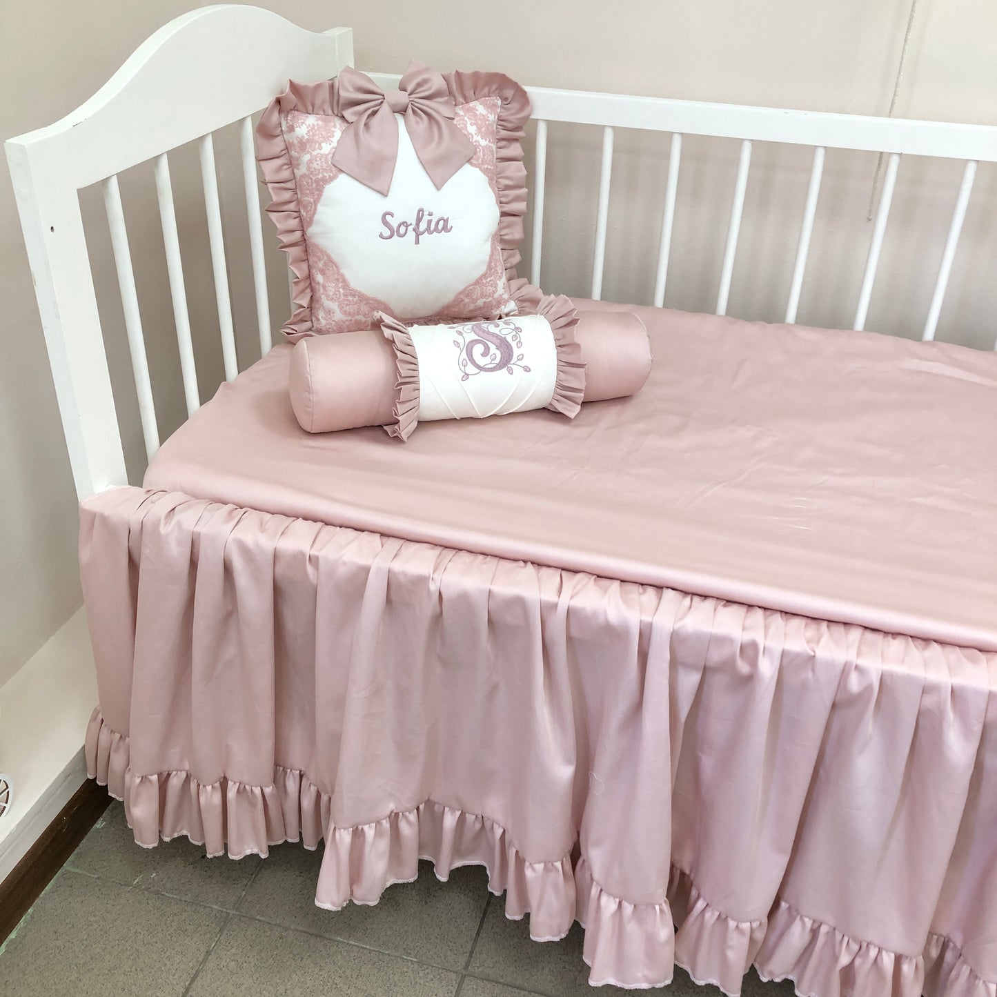 Royal Beige: Aristokratischer Komfort & Velours-Luxus